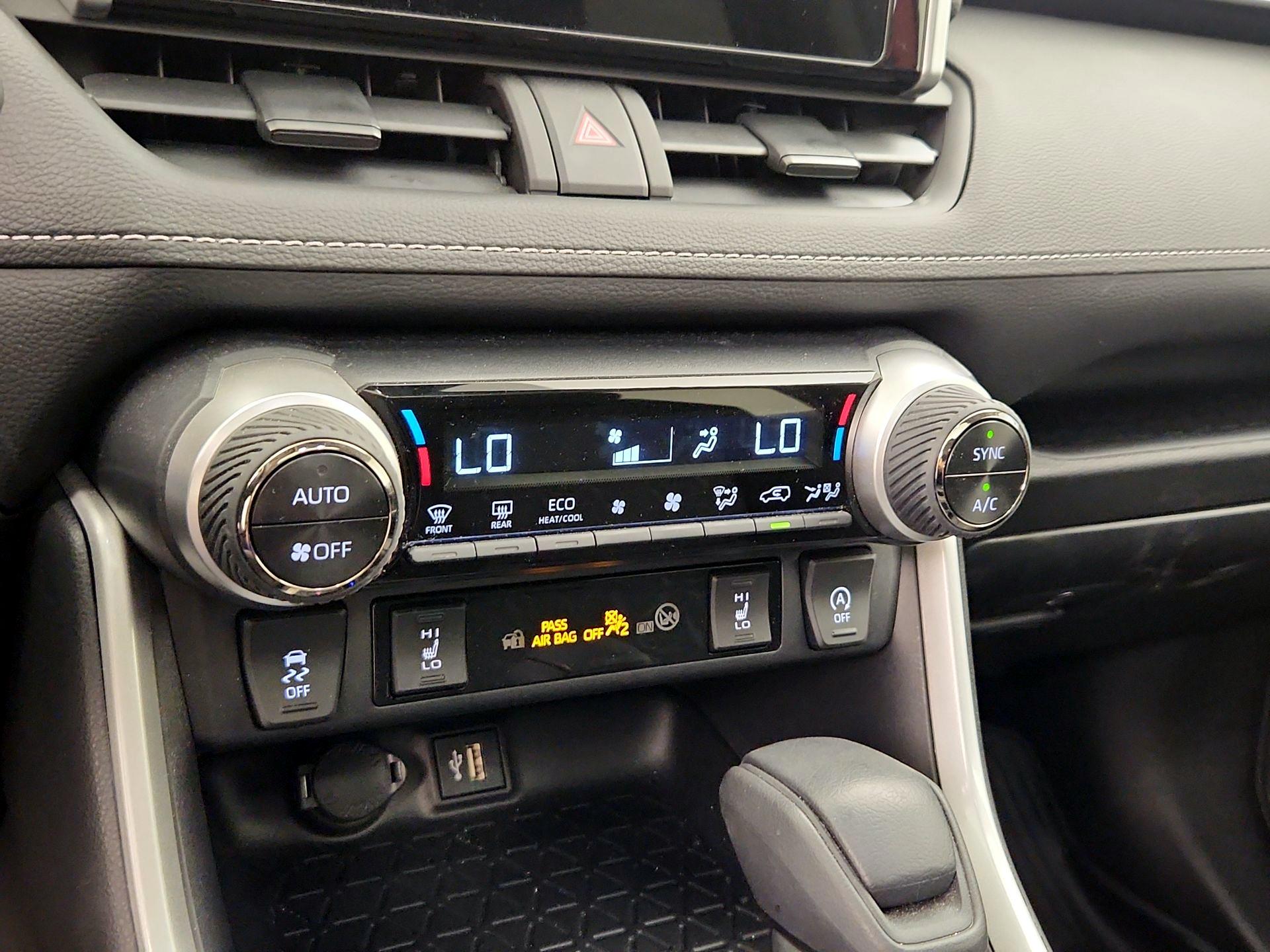 Thumbnail: 2023 Toyota RAV4 - 16