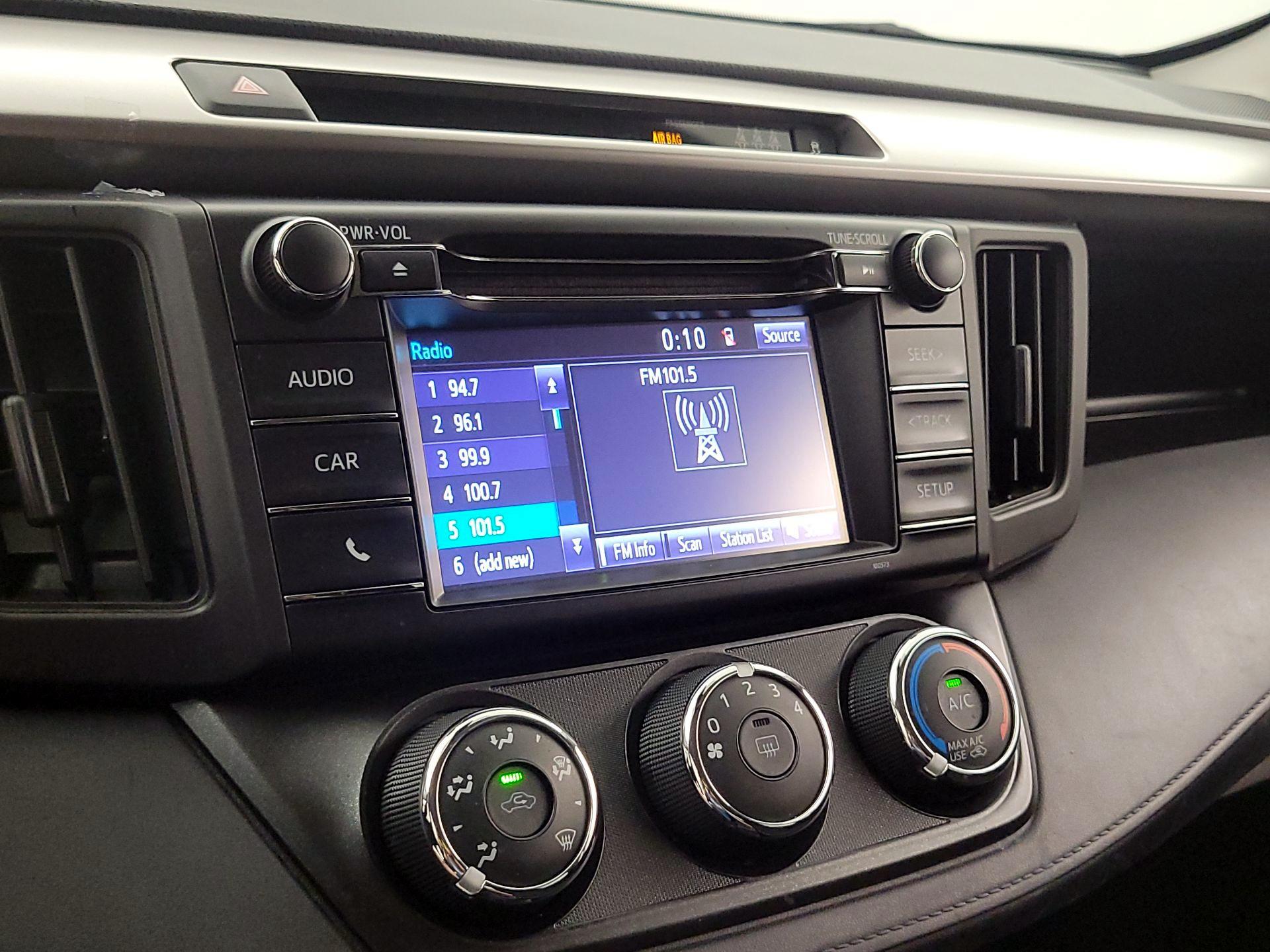 Thumbnail: 2017 Toyota RAV4 - 15