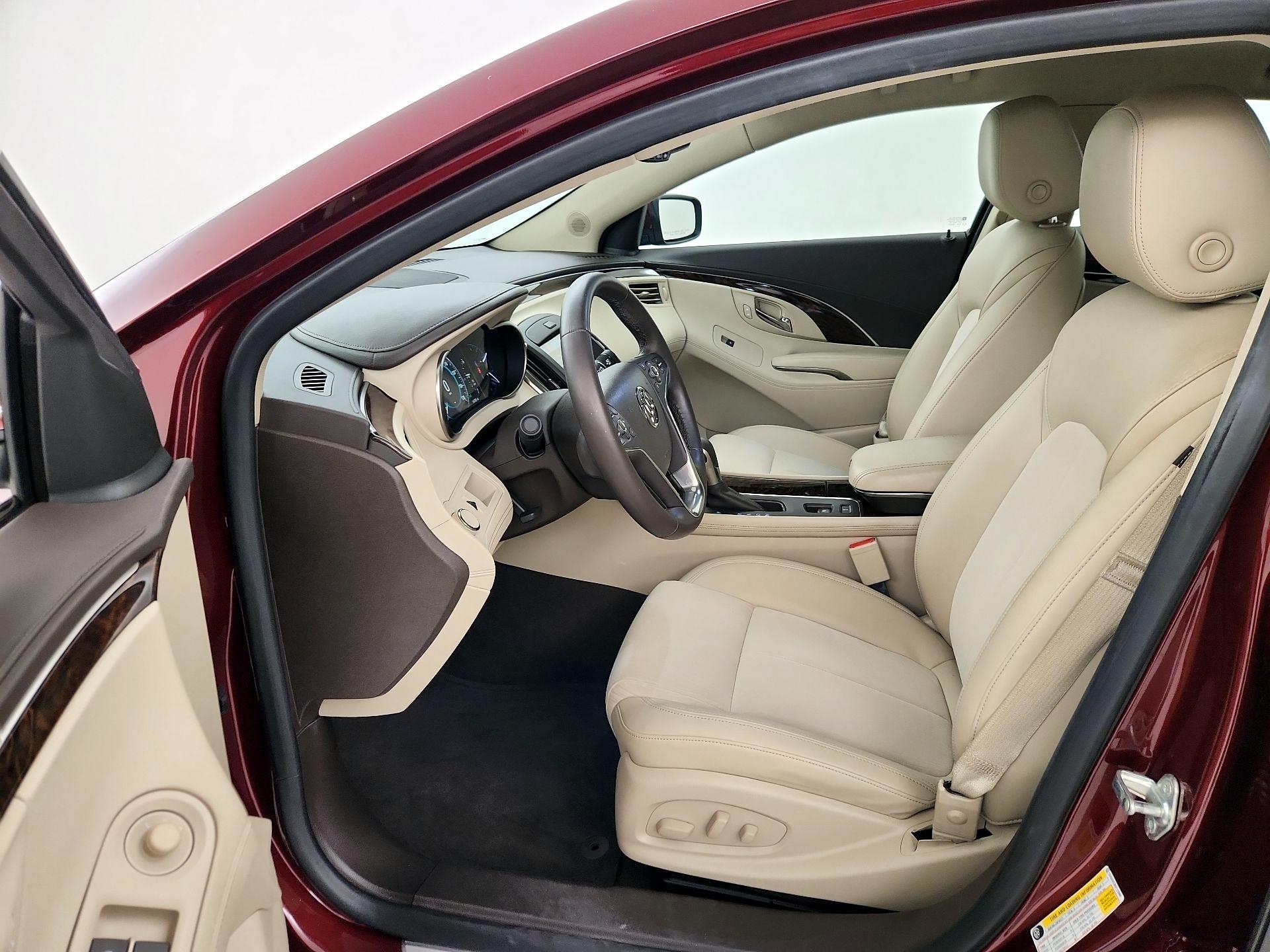 Thumbnail: 2016 Buick LaCrosse - 11