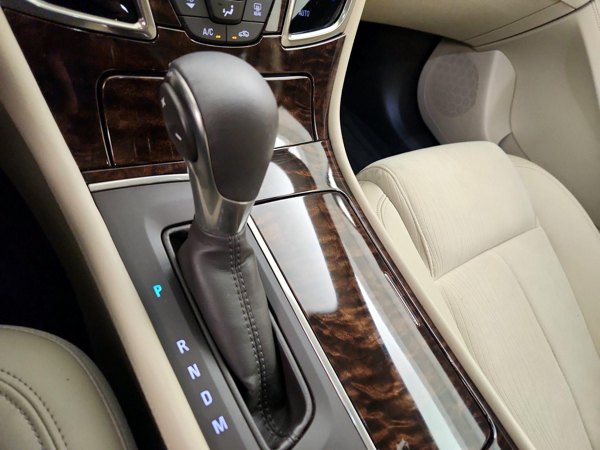 Thumbnail: 2016 Buick LaCrosse - 17
