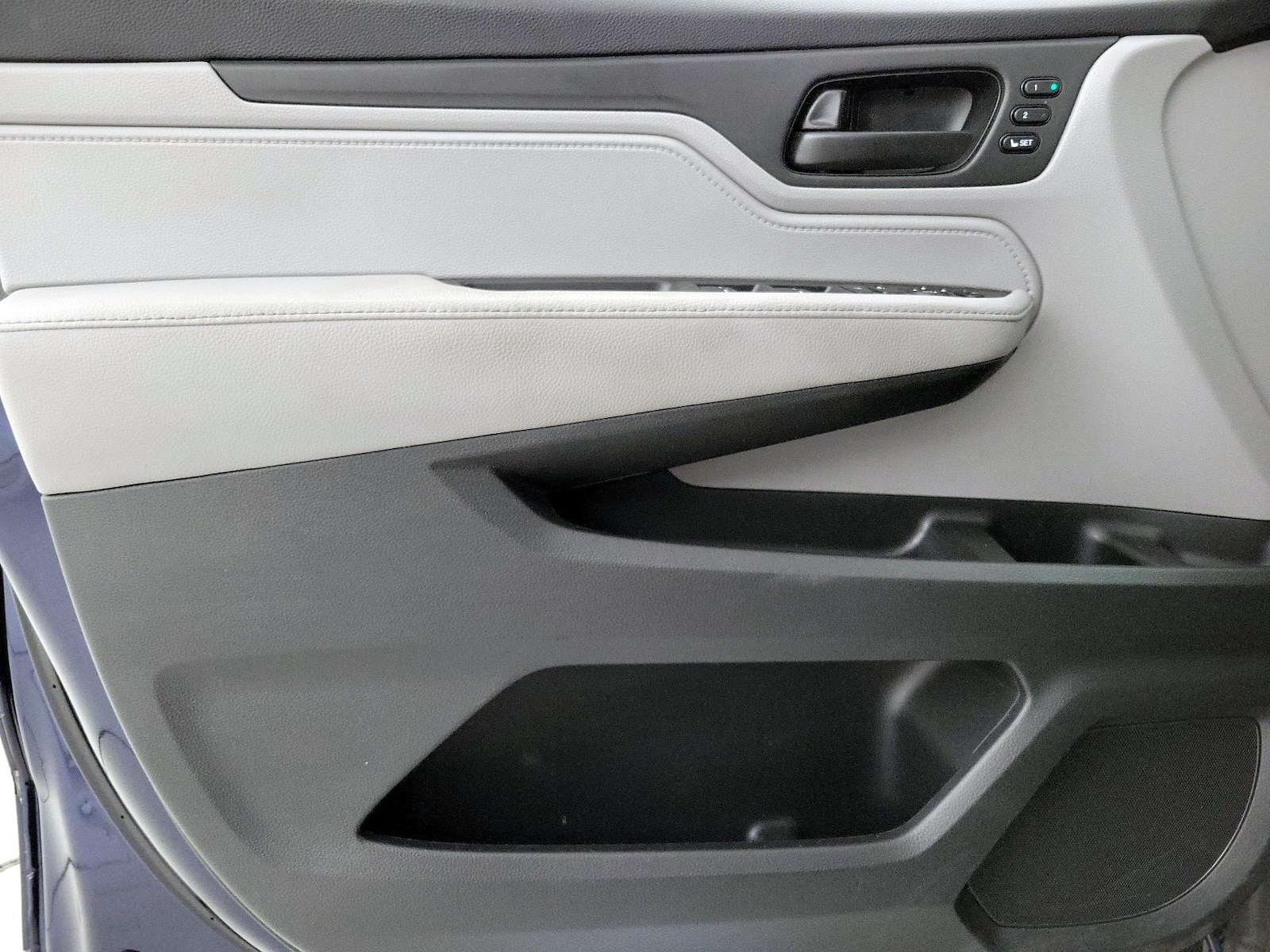 2018 Honda Odyssey EX-L - Photo 13