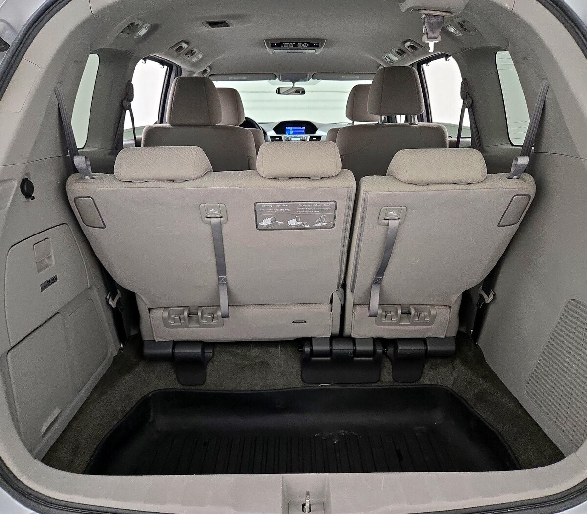 Trunk/Cargo (Seats Up)
