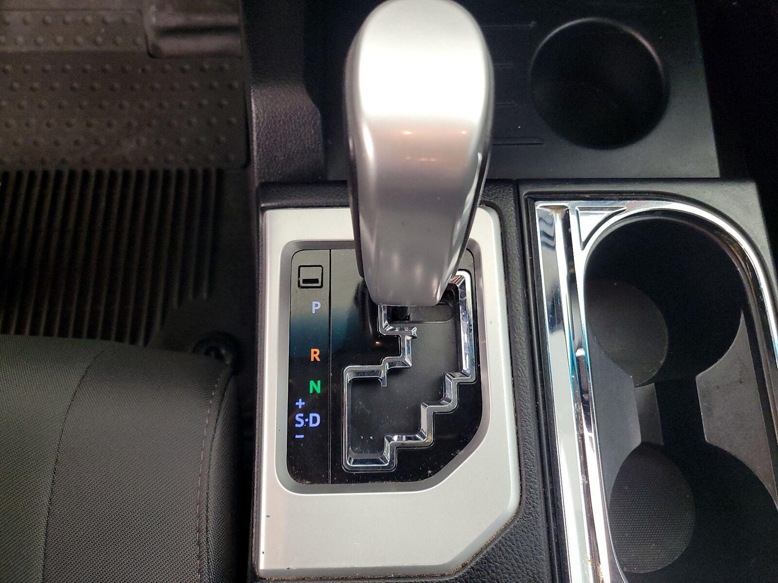 2017 Toyota Tundra SR5 - Photo 18