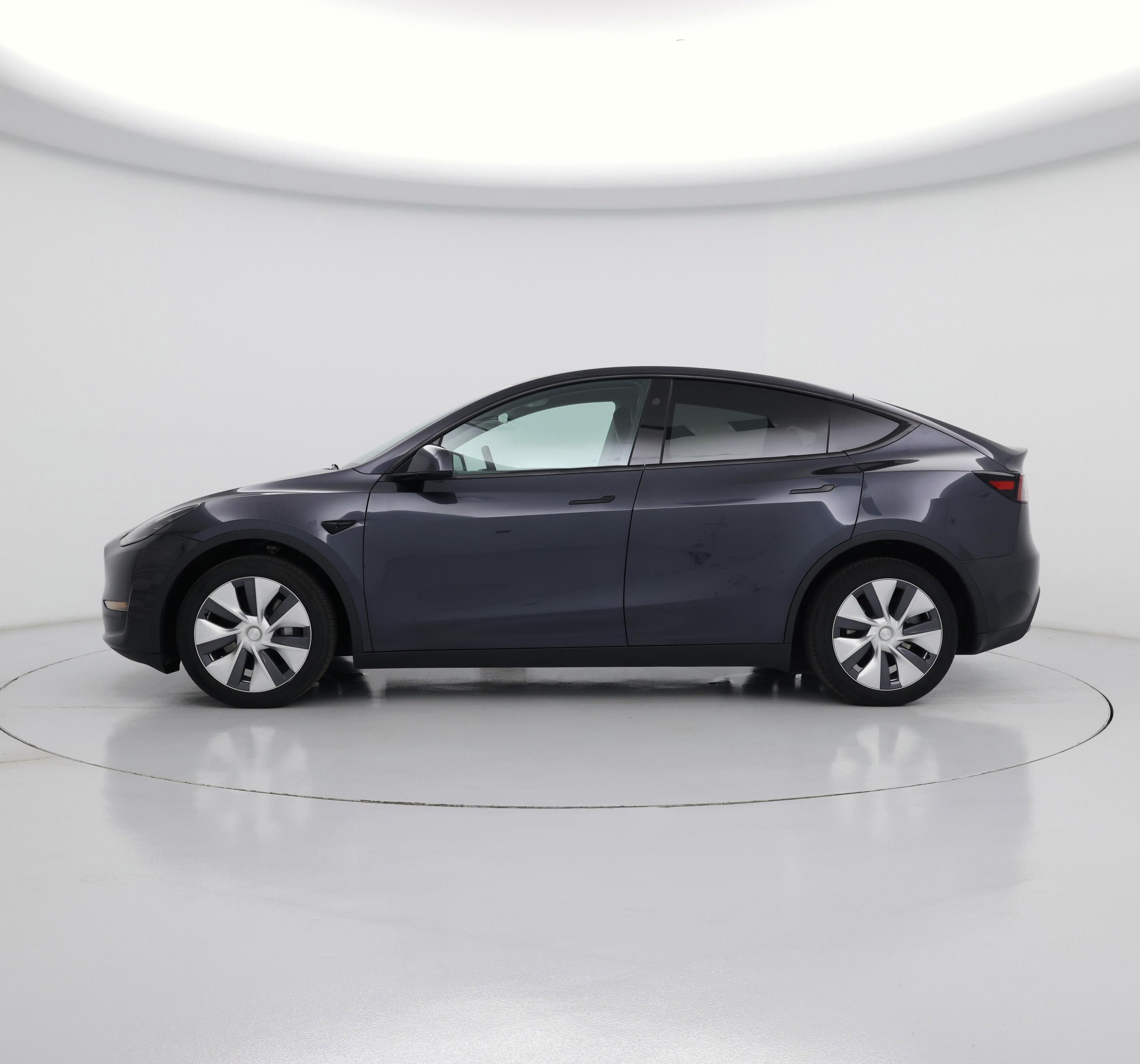 Thumbnail: 2024 Tesla Model Y - 3