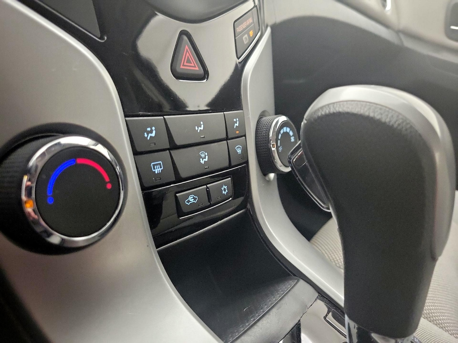 2016 Chevrolet Cruze Limited 1LT - Photo 17