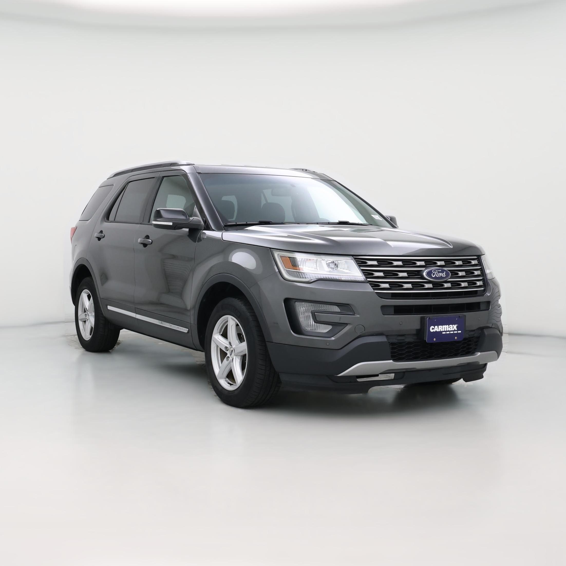 Thumbnail: 2017 Ford Explorer - 1