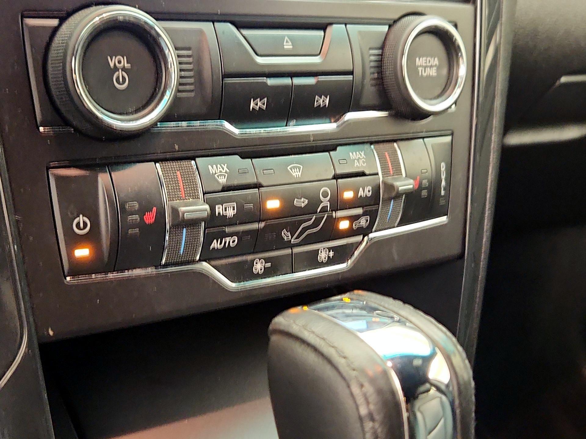 Thumbnail: 2017 Ford Explorer - 17