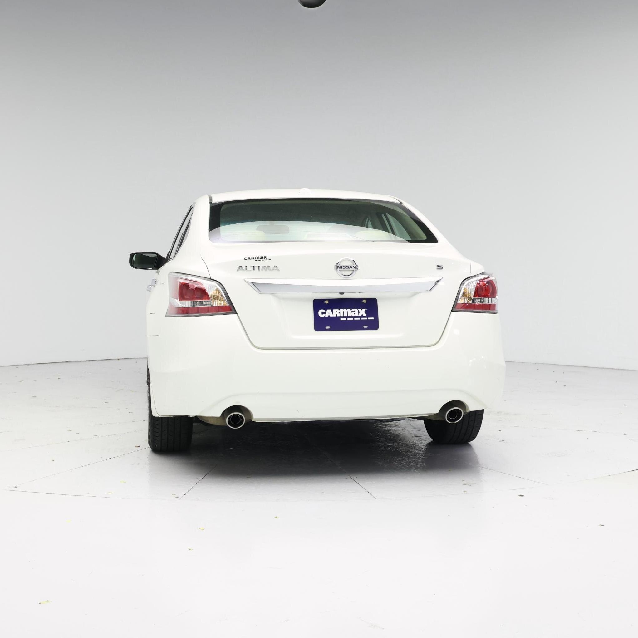 Thumbnail: 2015 Nissan Altima - 6