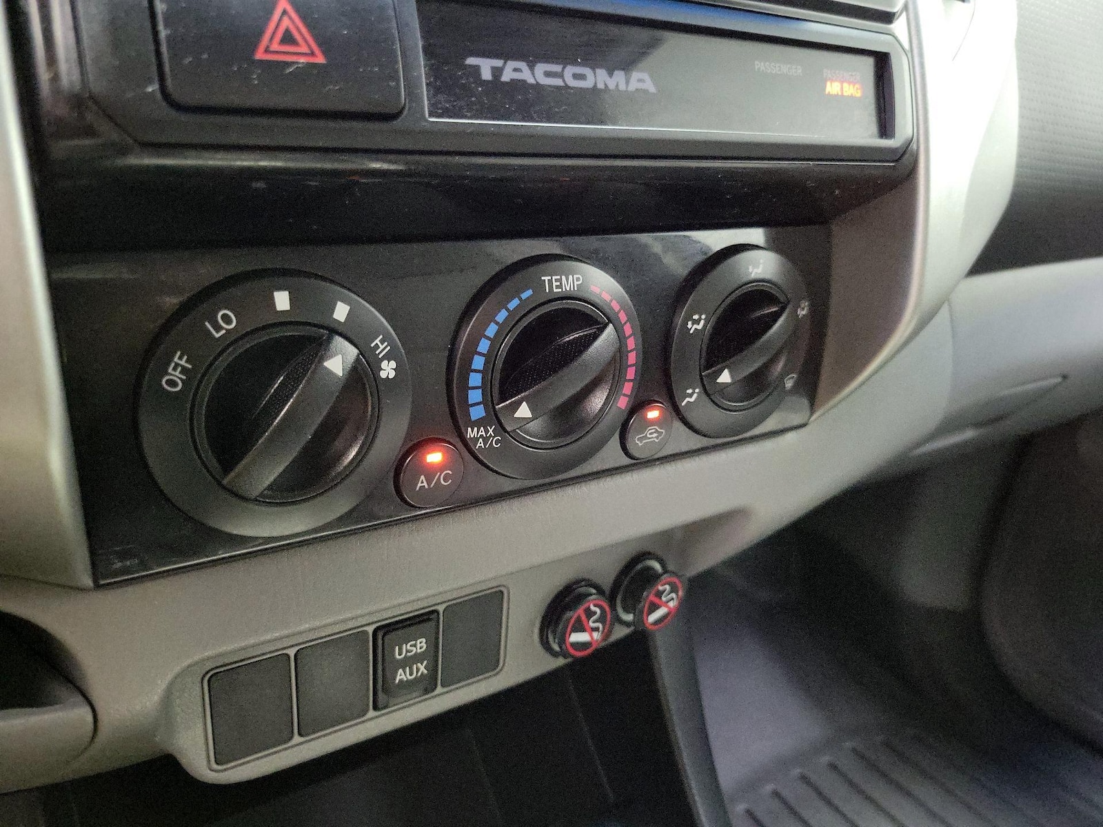 2015 Toyota Tacoma Base - Photo 17