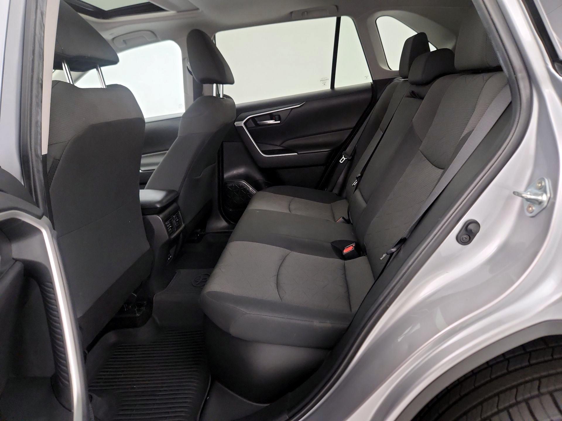 Thumbnail: 2024 Toyota RAV4 - 20