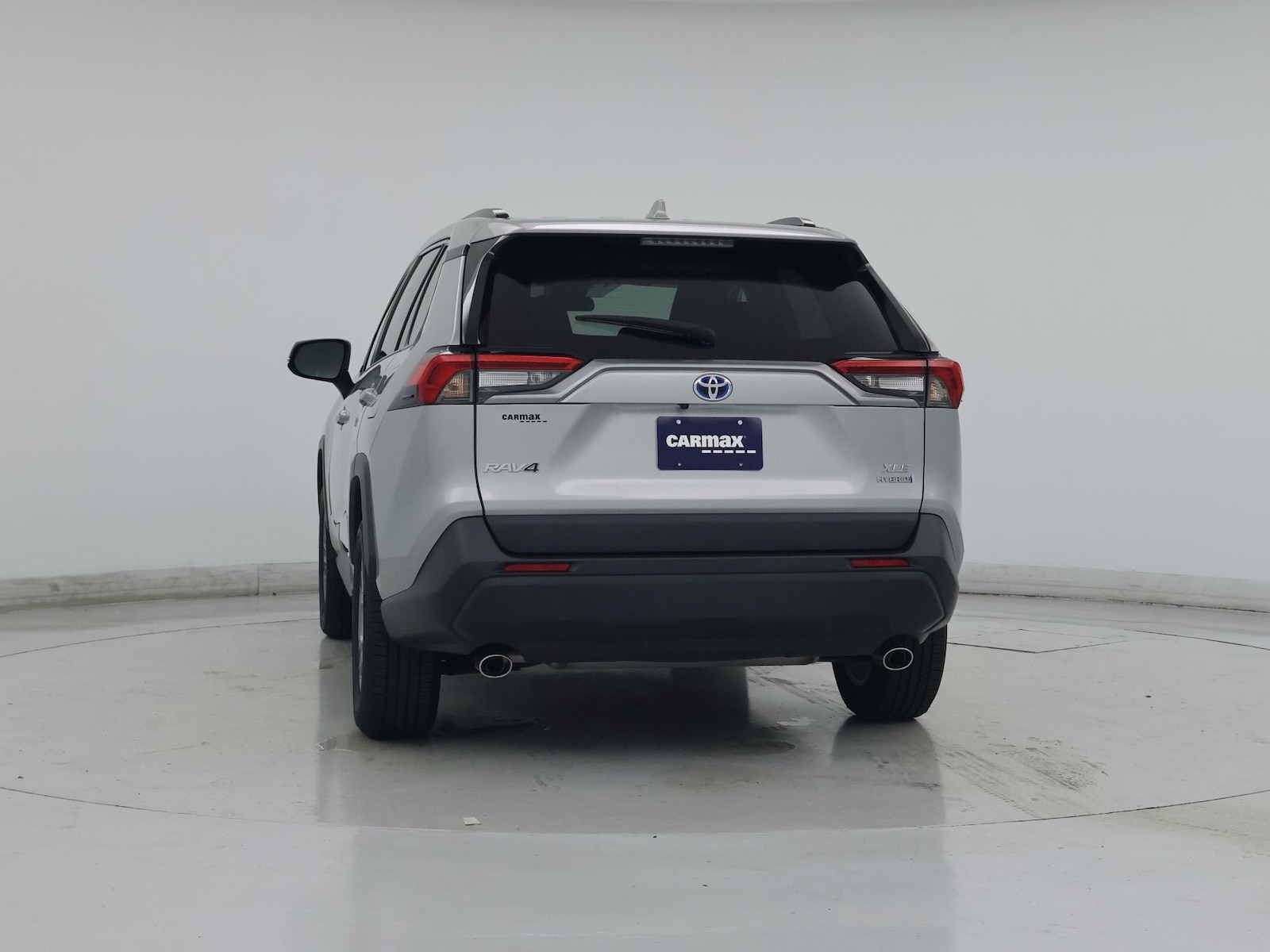 2024 Toyota RAV4 XLE - Photo 7