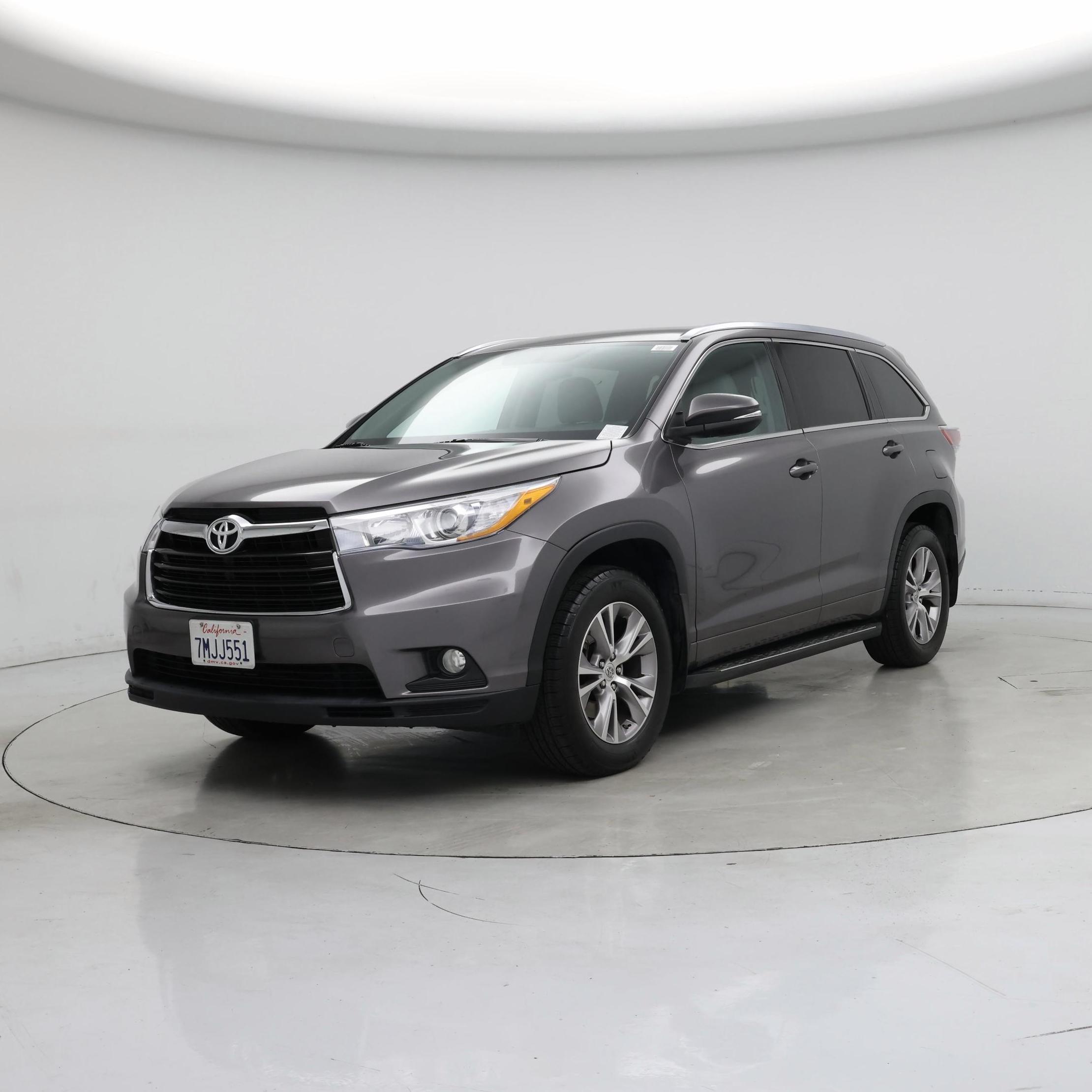 Thumbnail: 2015 Toyota Highlander - 4