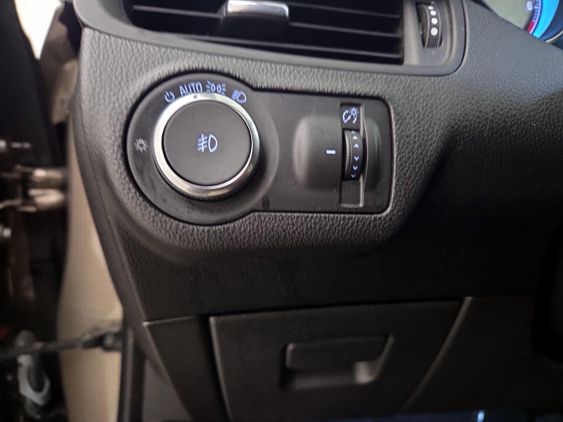 Thumbnail: 2017 Buick Envision - 13