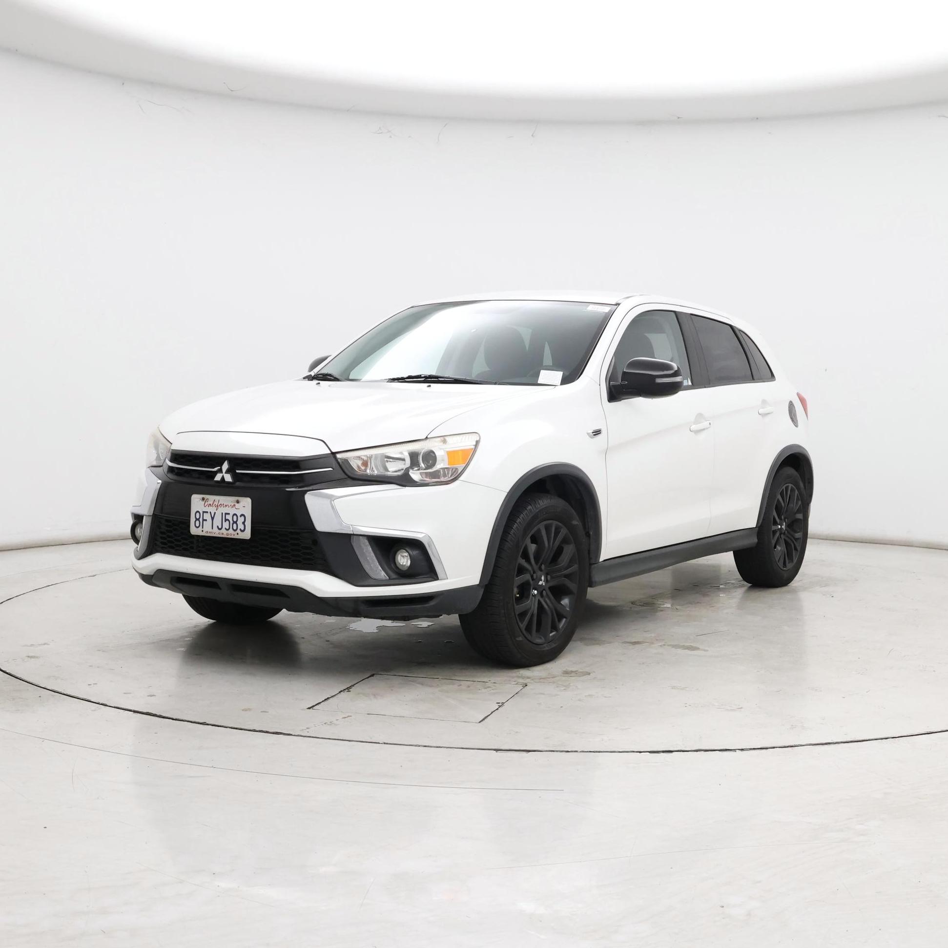Thumbnail: 2018 Mitsubishi Outlander Sport - 4
