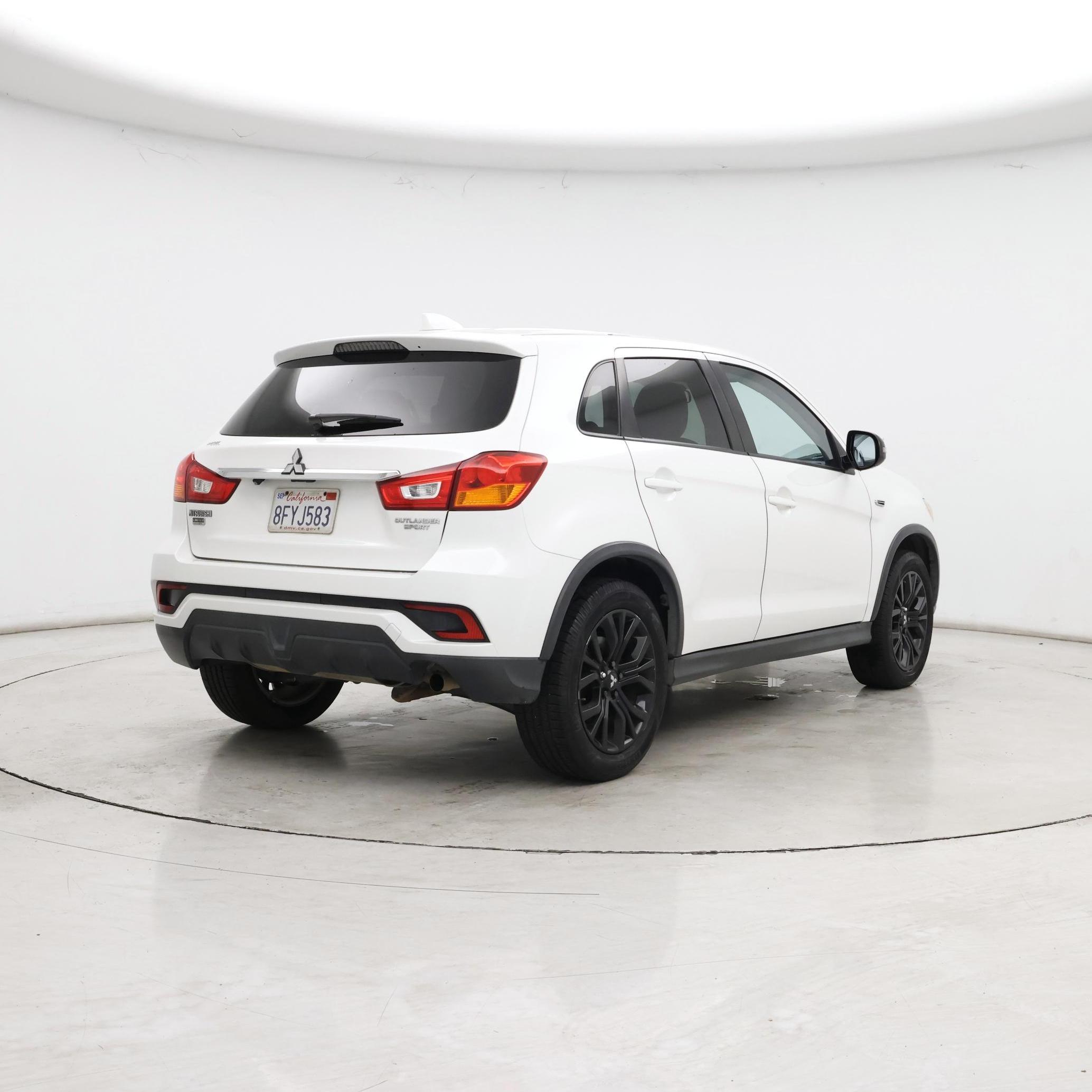 Thumbnail: 2018 Mitsubishi Outlander Sport - 8