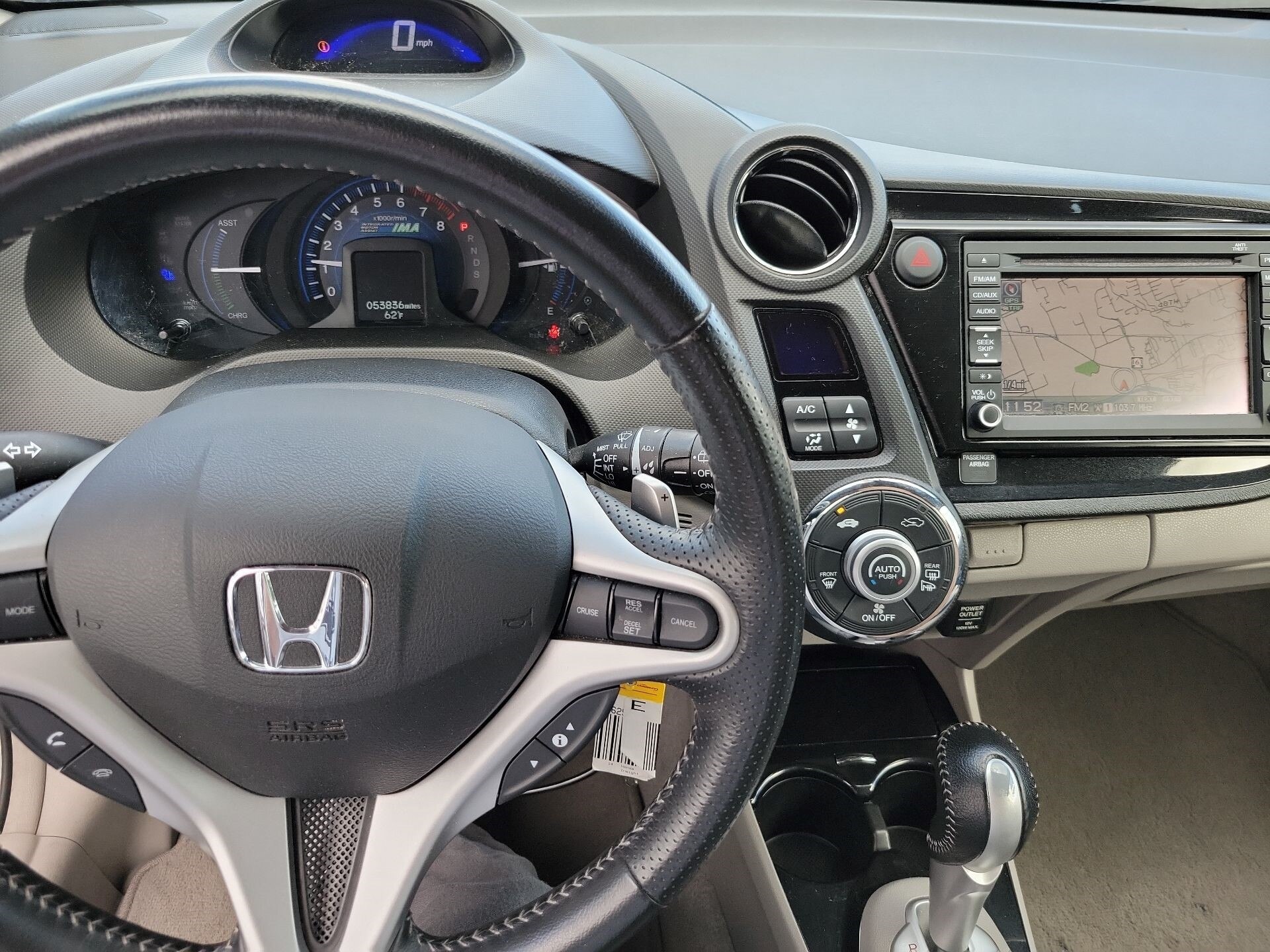 Thumbnail: 2014 Honda Insight - 11