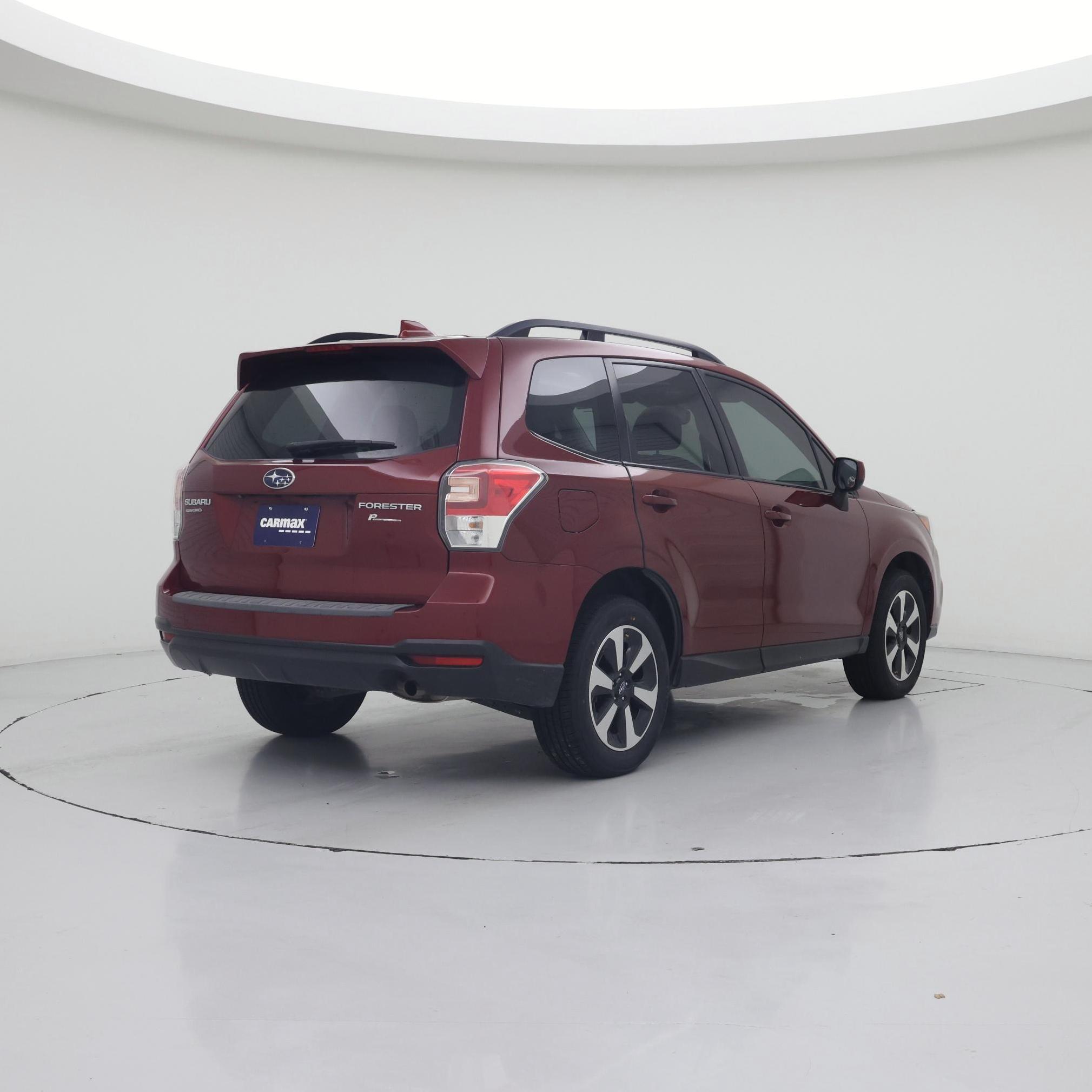 Thumbnail: 2017 Subaru Forester - 8