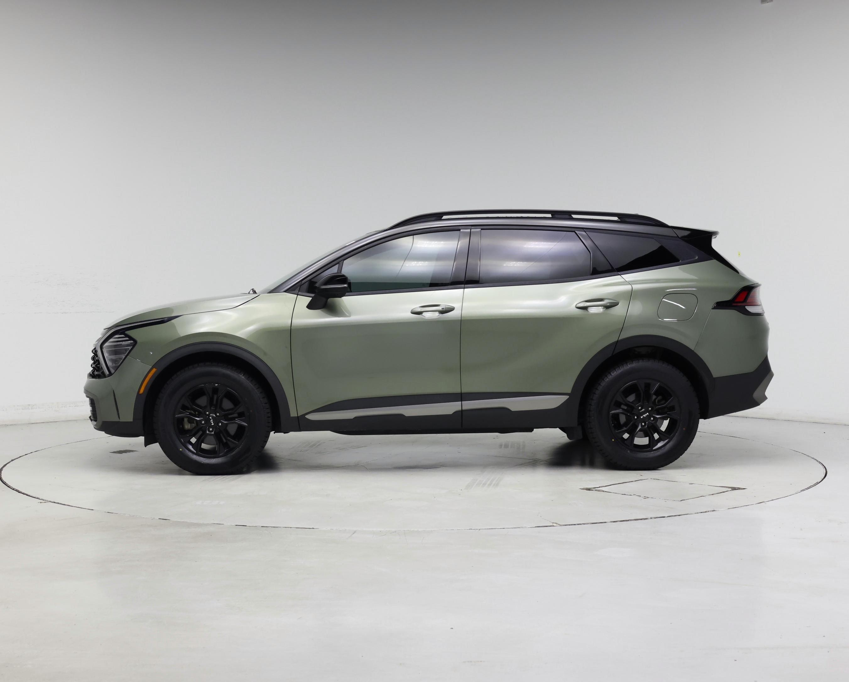 Thumbnail: 2023 Kia Sportage - 3