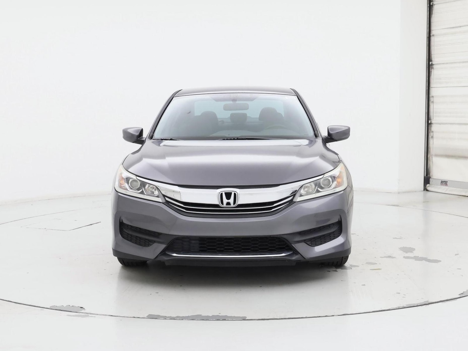 2017 Honda Accord LX - Photo 6