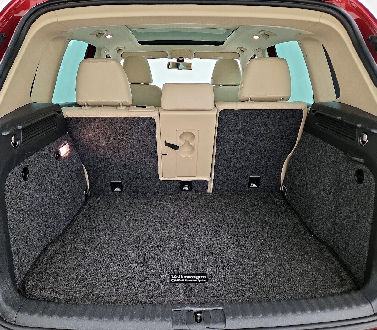 Trunk/Cargo (Seats Up)