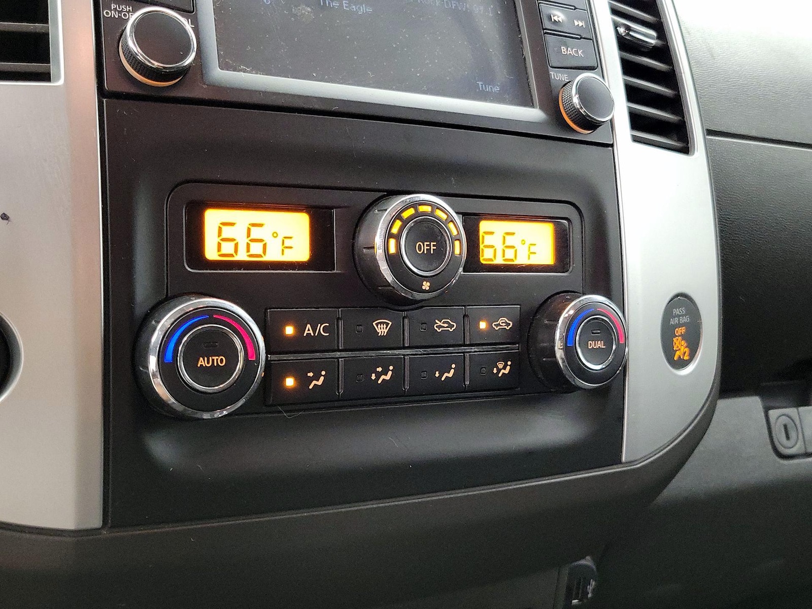2019 Nissan Frontier PRO-4X - Photo 17