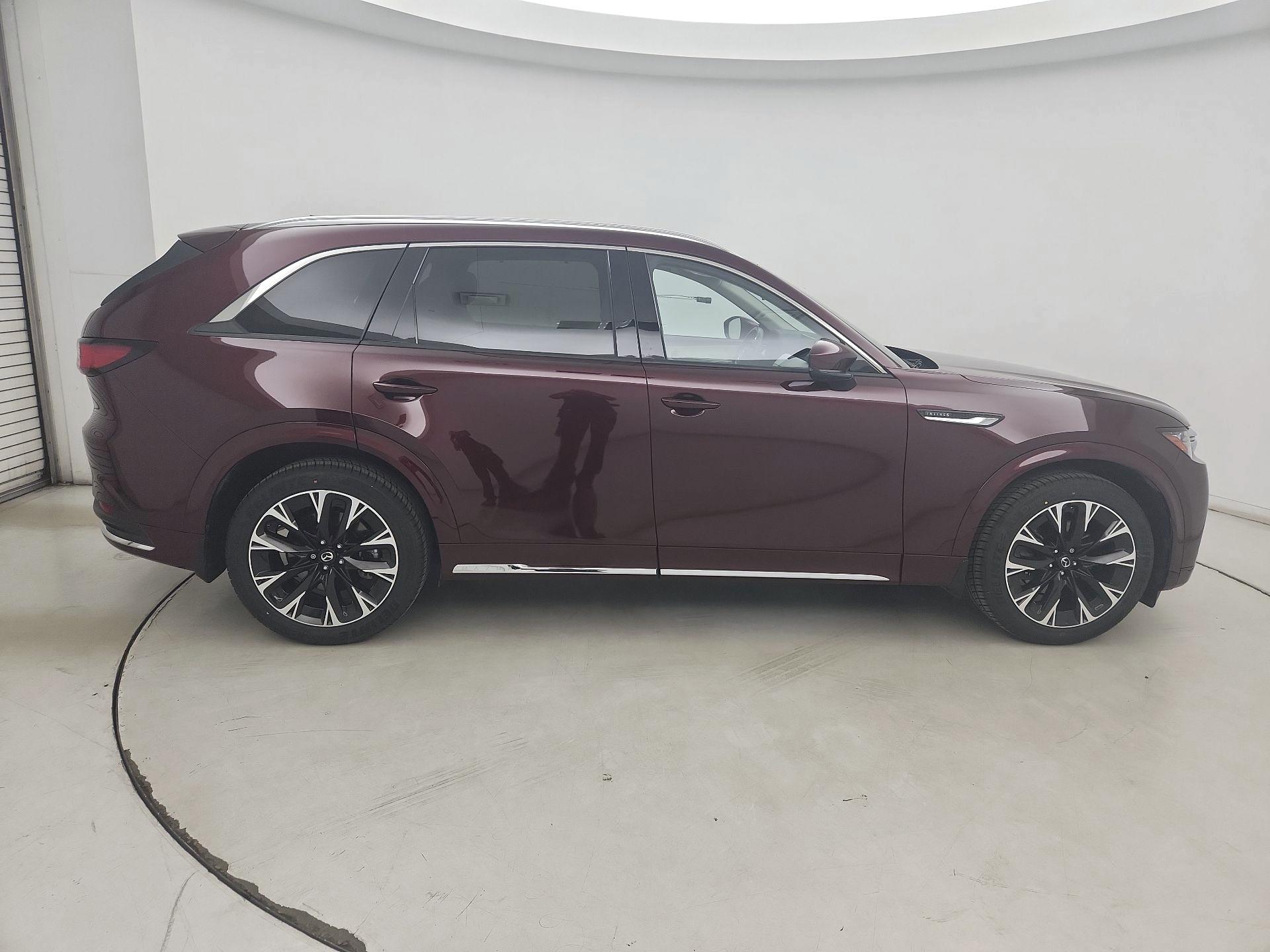 Thumbnail: 2024 Mazda CX-90 - 4