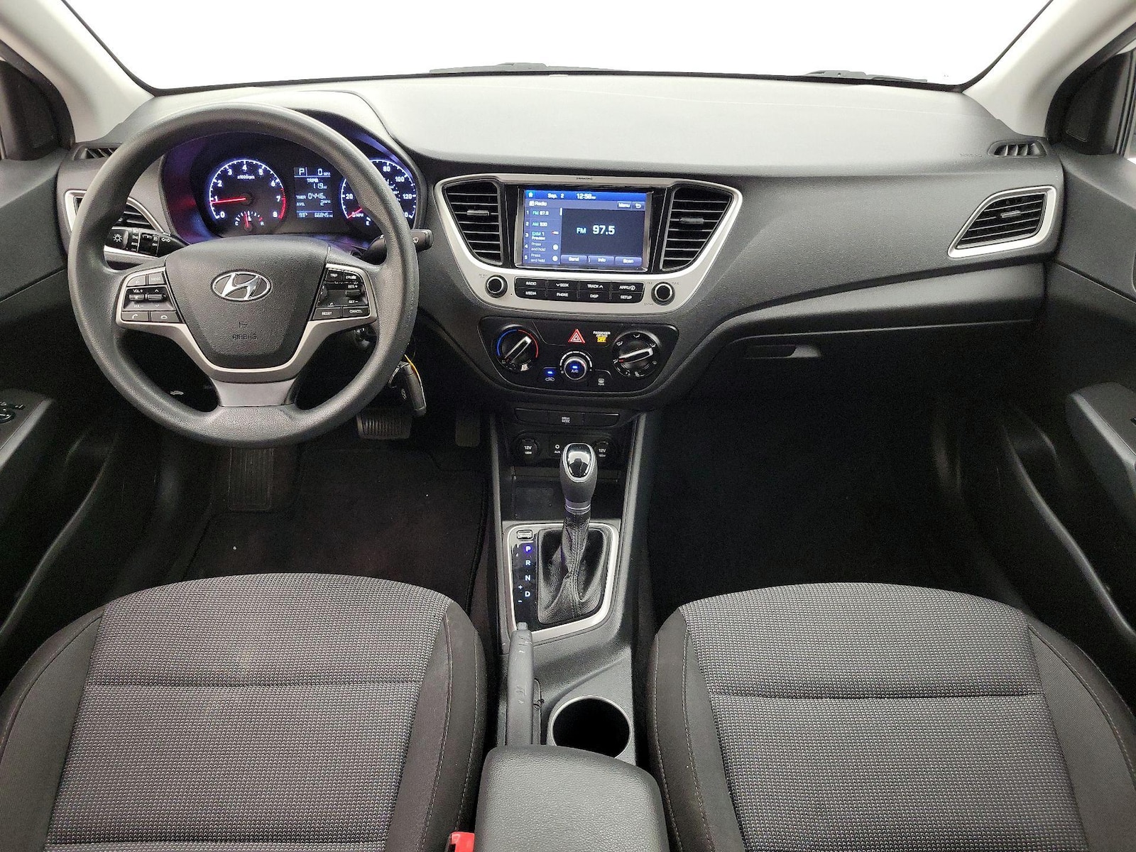 Photo 10