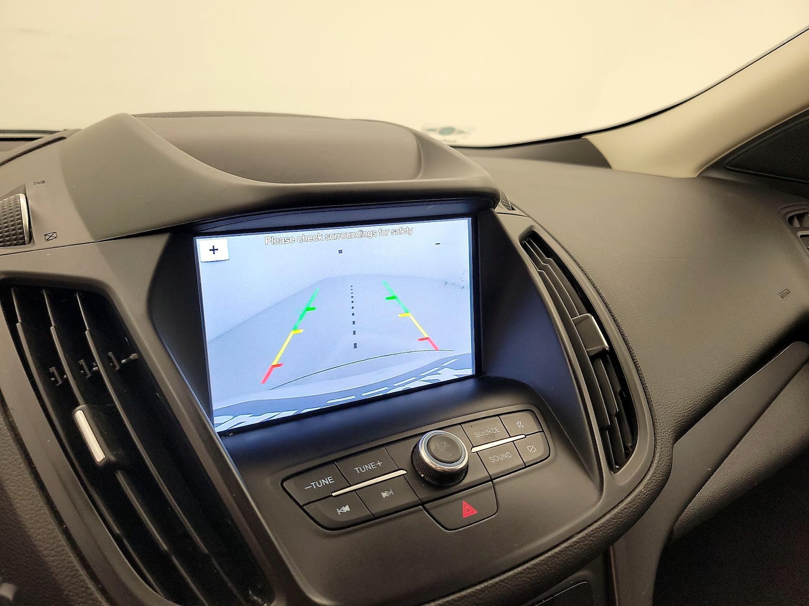 2019 Ford Escape SE - Photo 15