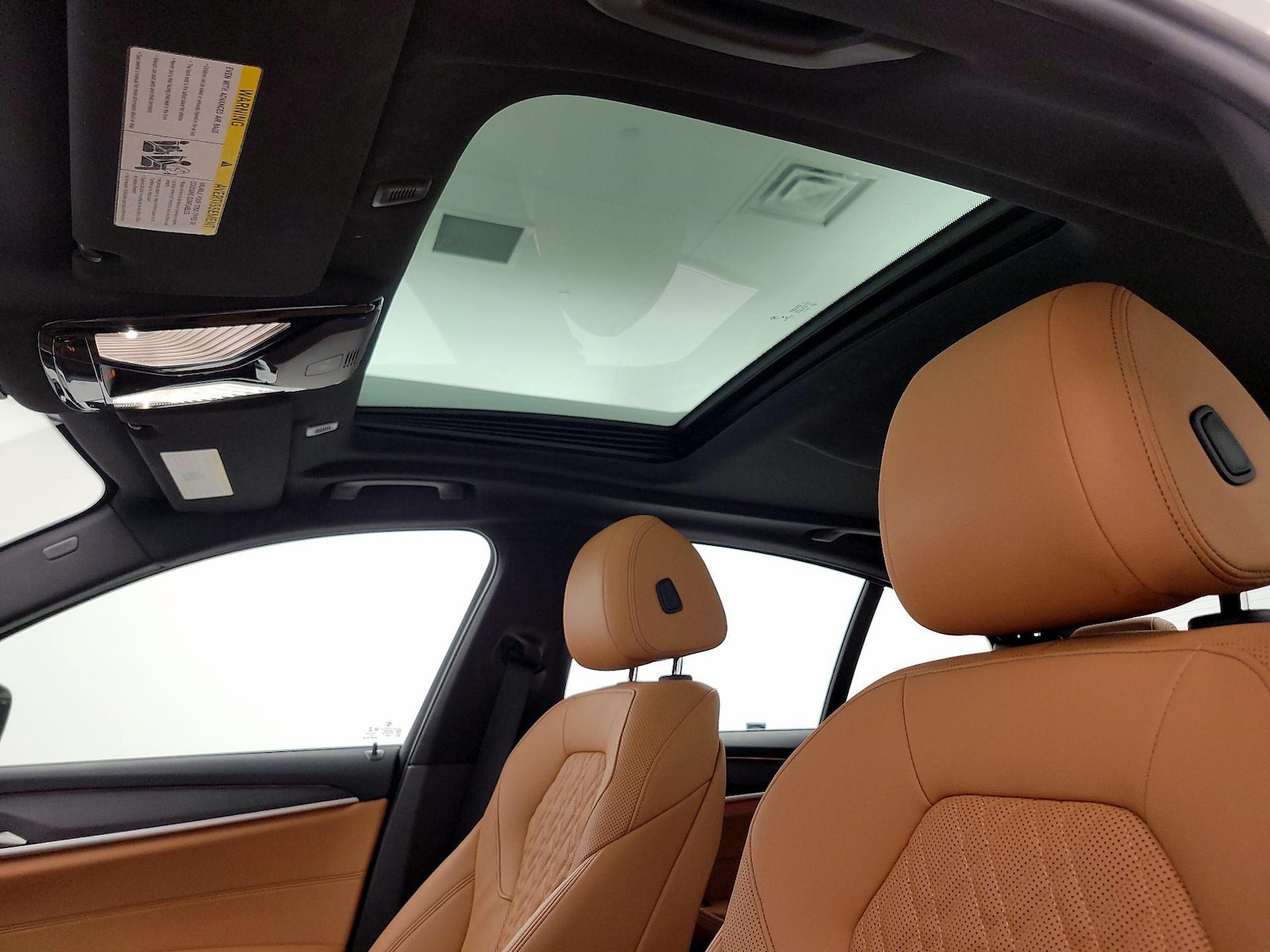 Sunroof(s) & Overhead Airbags
