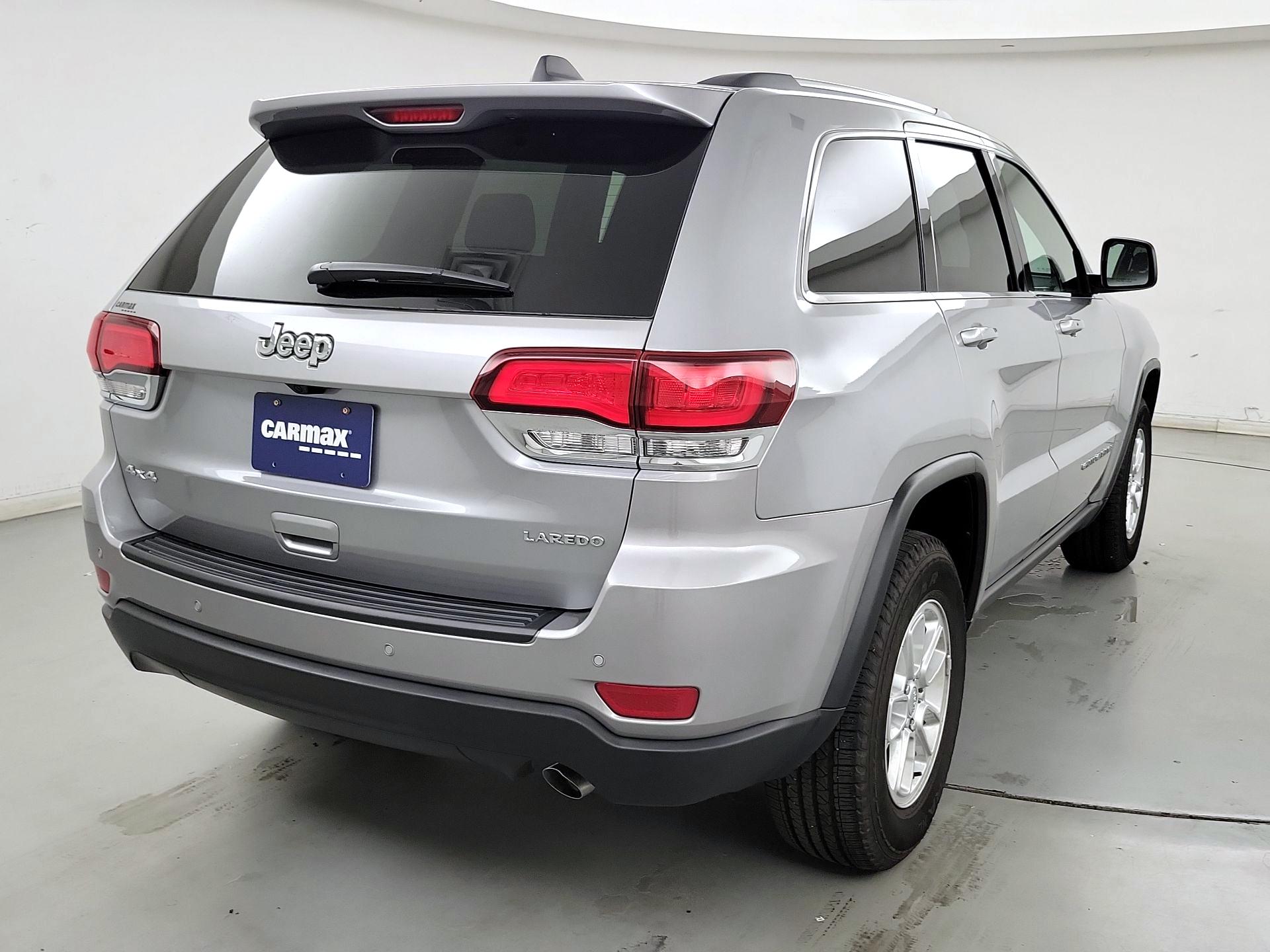 Thumbnail: 2020 Jeep Grand Cherokee - 5