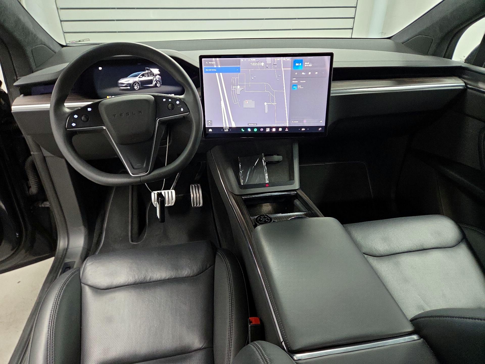 Thumbnail: 2024 Tesla Model X - 9