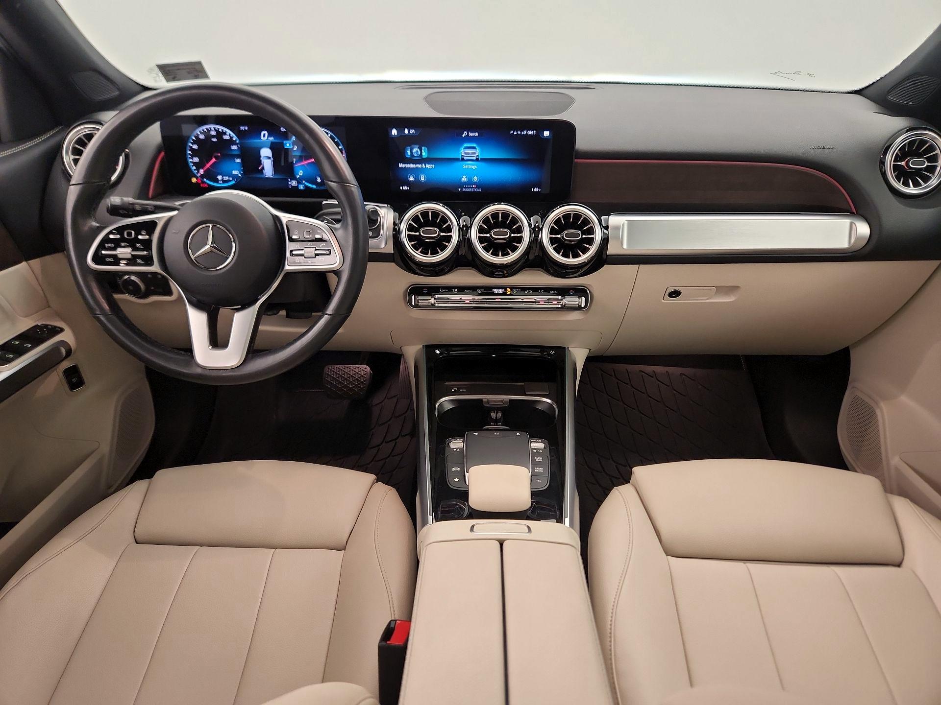 Thumbnail: 2022 Mercedes-Benz GLB - 9