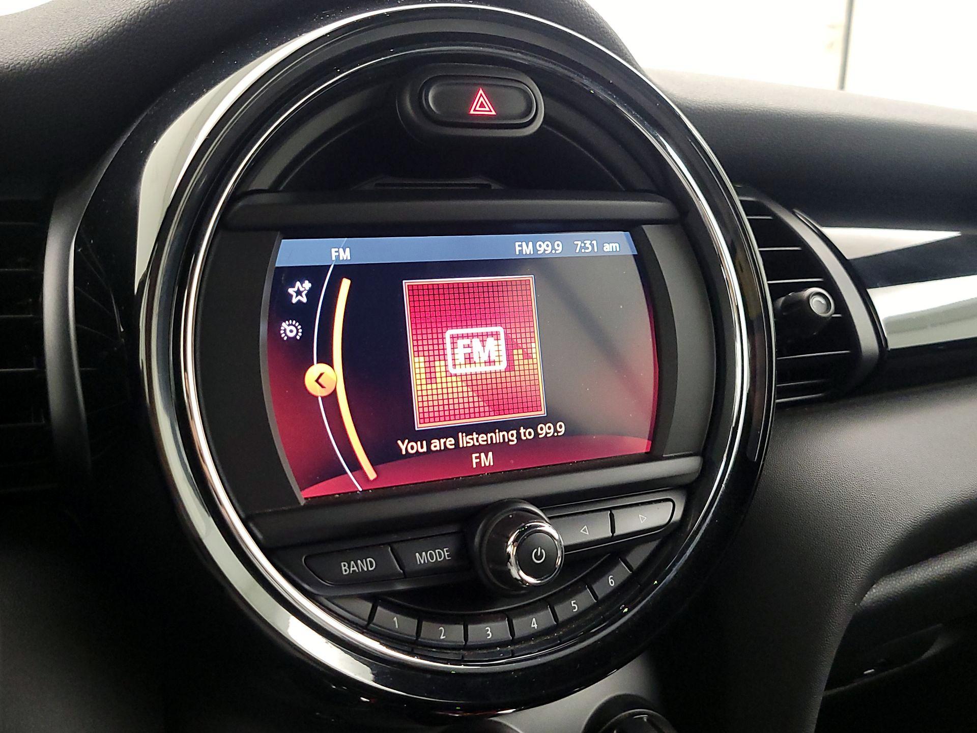 Thumbnail: 2019 MINI Cooper - 15