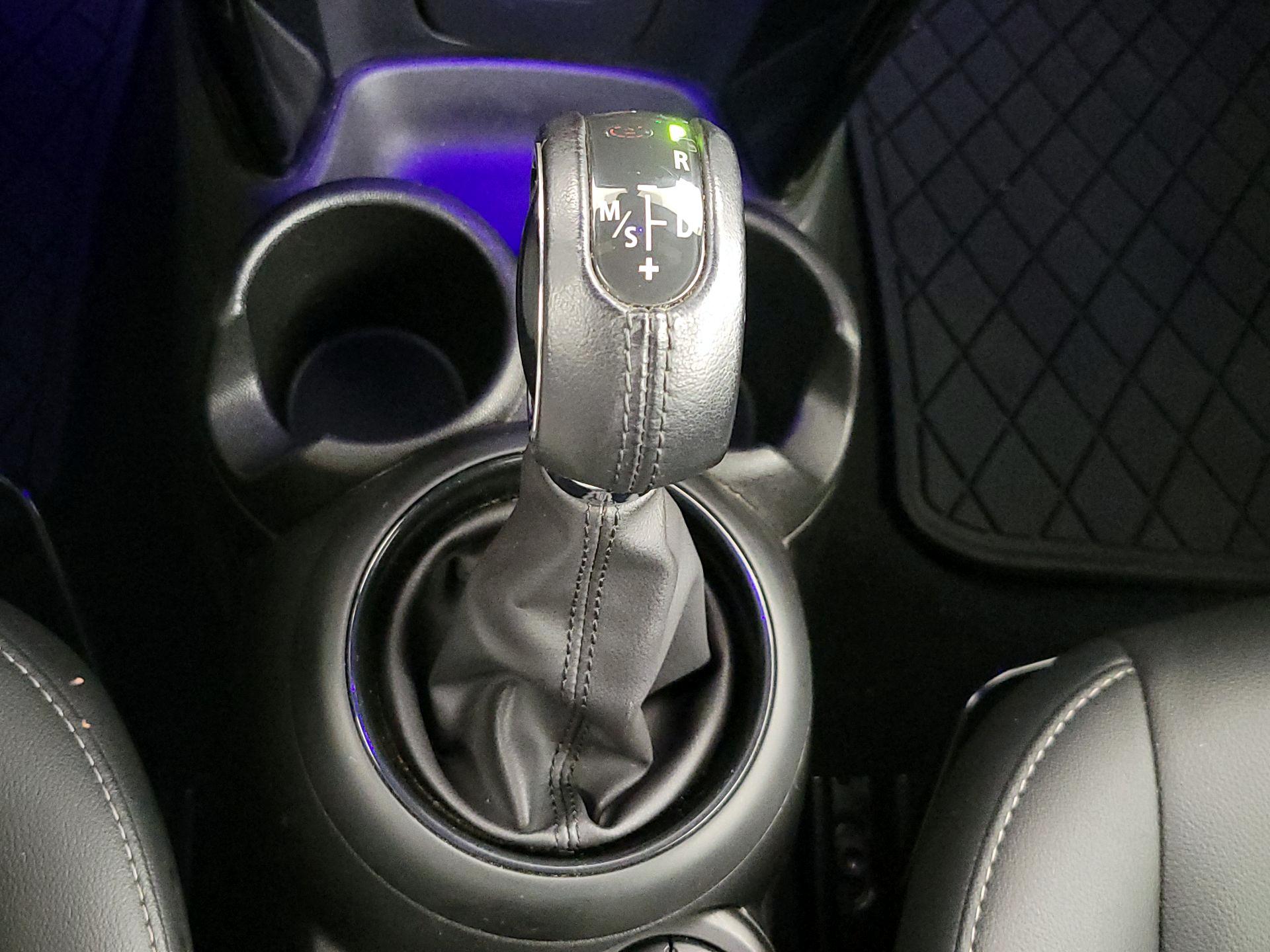Thumbnail: 2019 MINI Cooper - 17