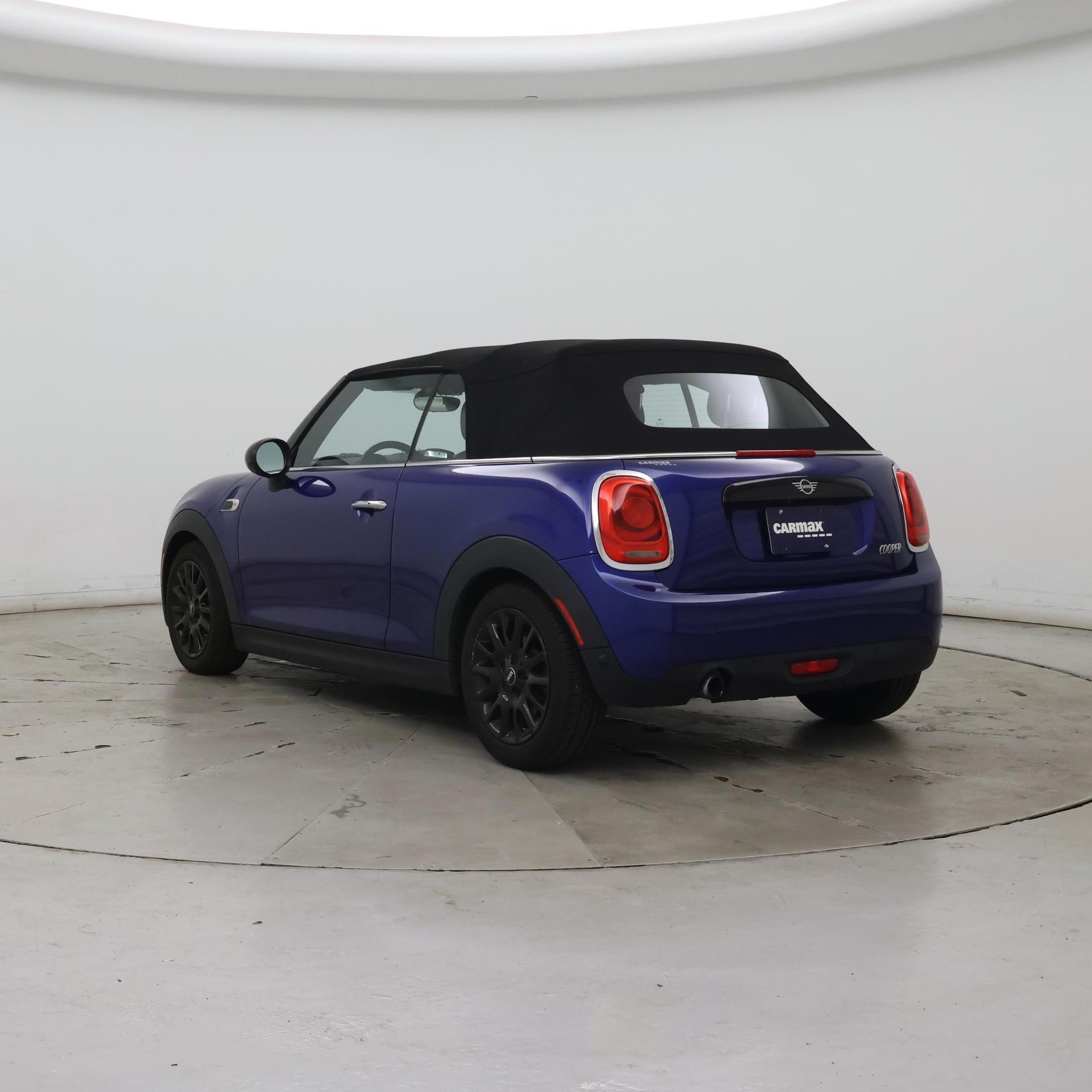 Thumbnail: 2019 MINI Cooper - 2