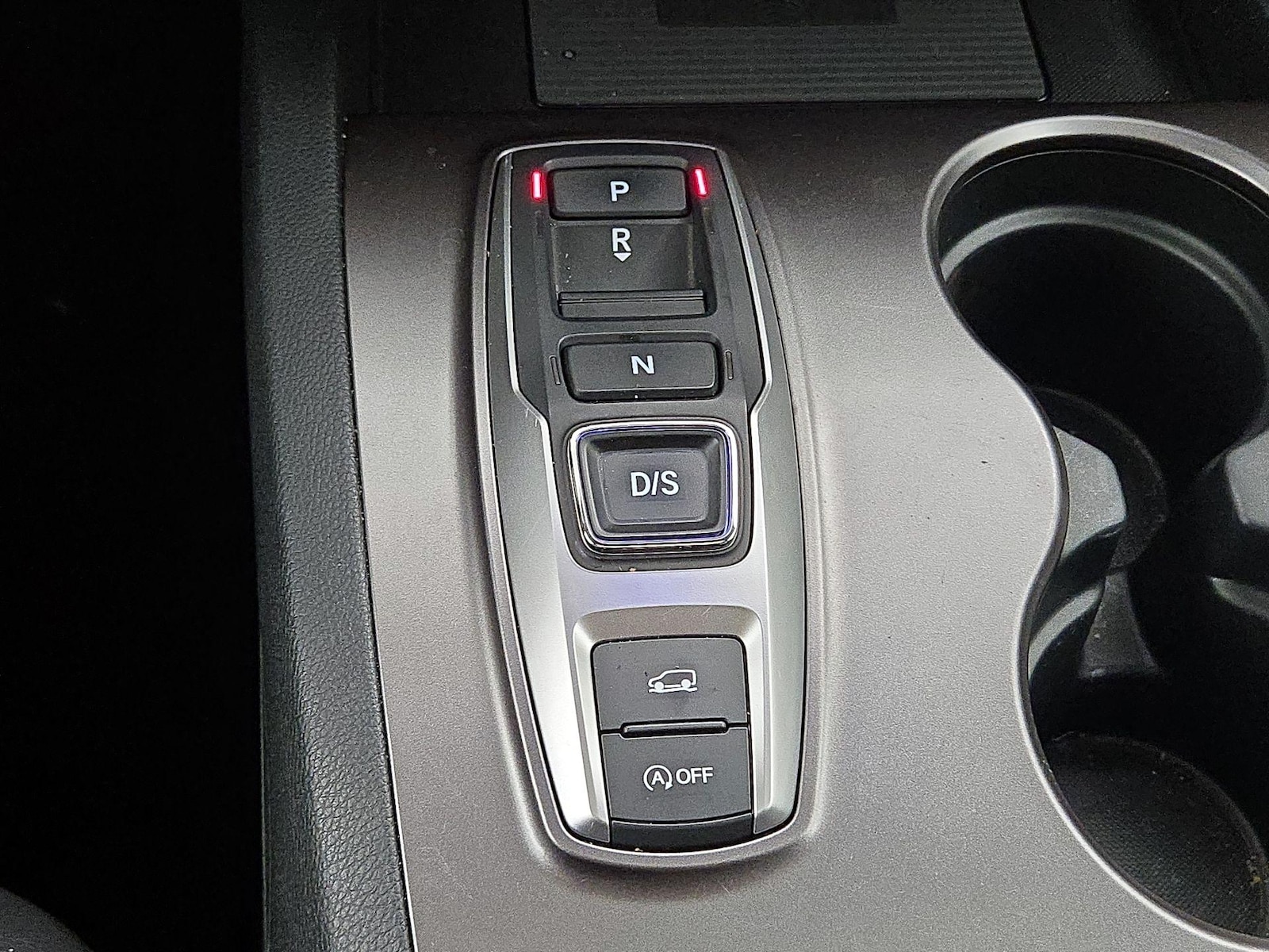 2022 Honda Pilot SE - Photo 18