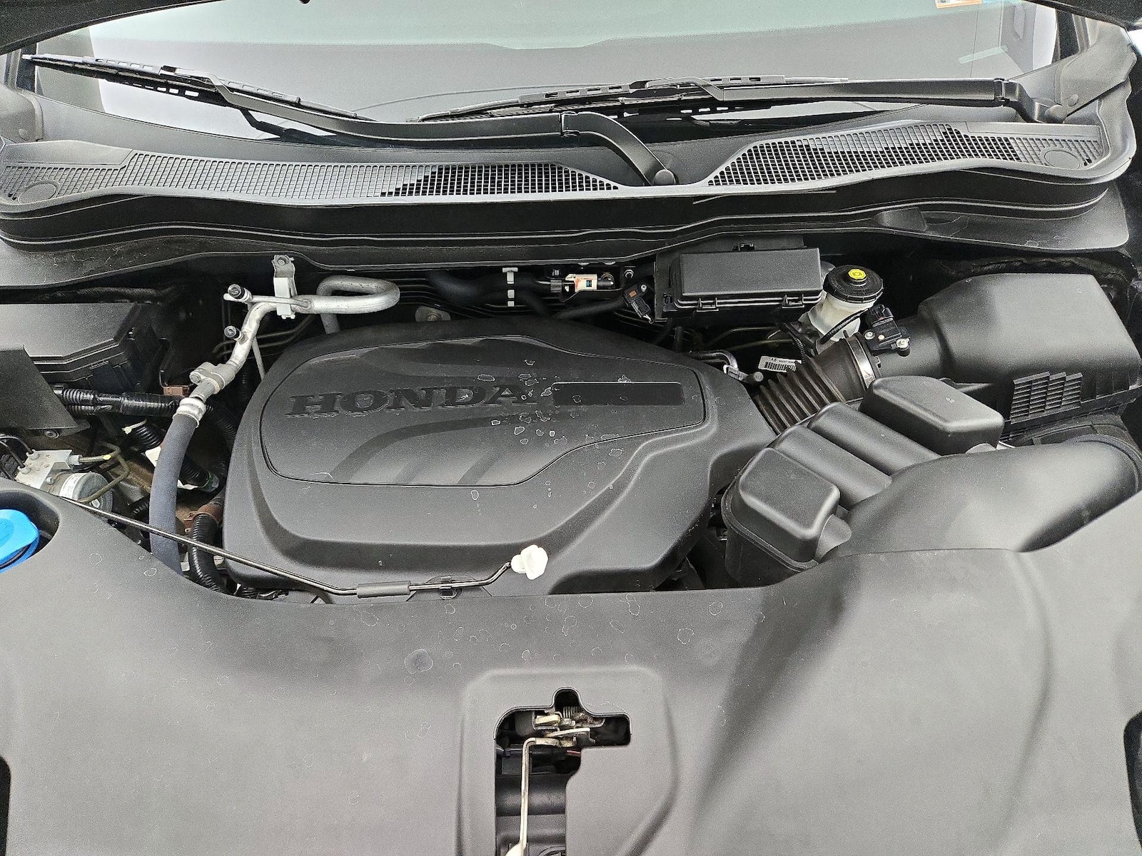 2022 Honda Pilot SE - Photo 25