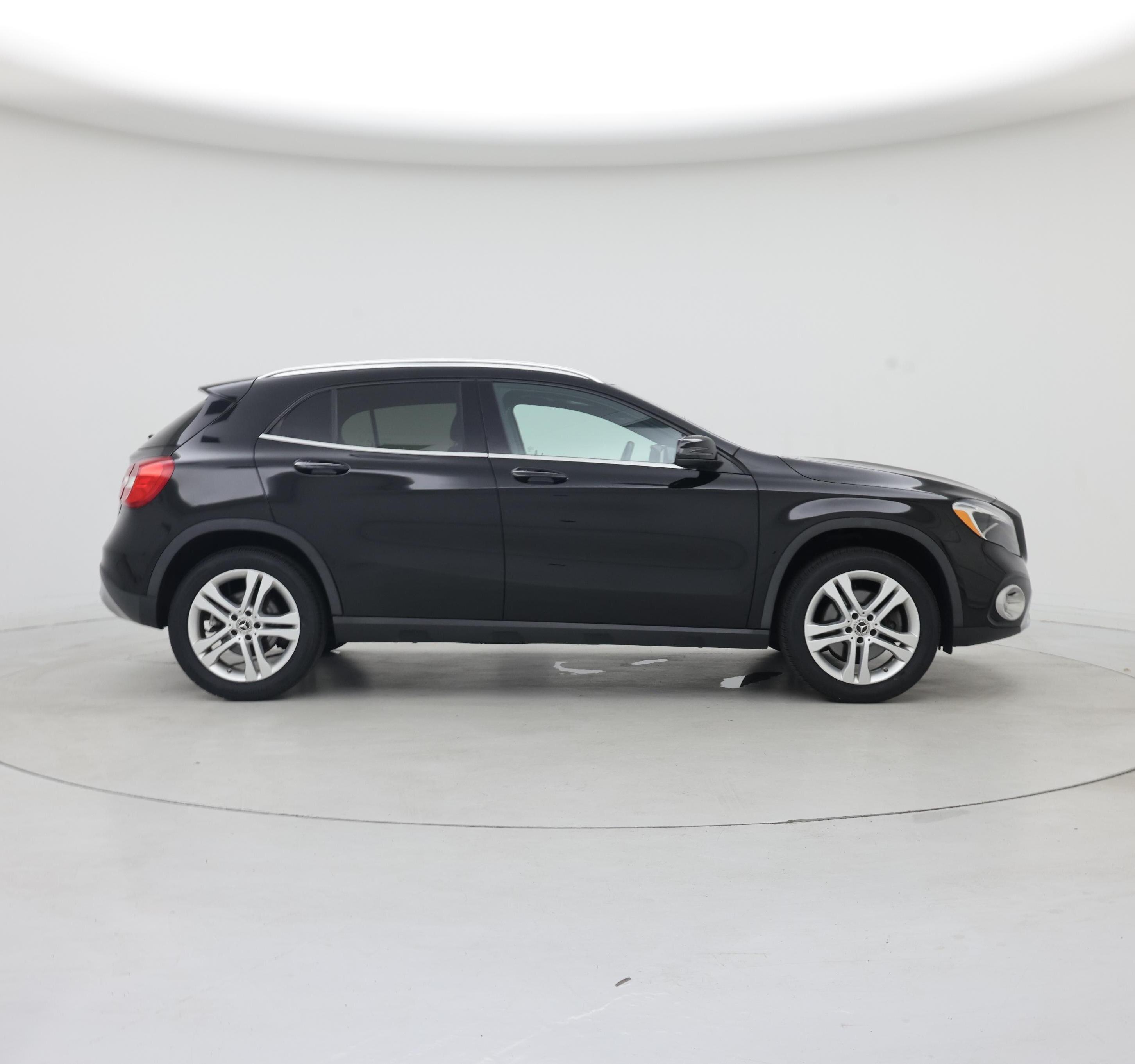 Thumbnail: 2019 Mercedes-Benz GLA - 7