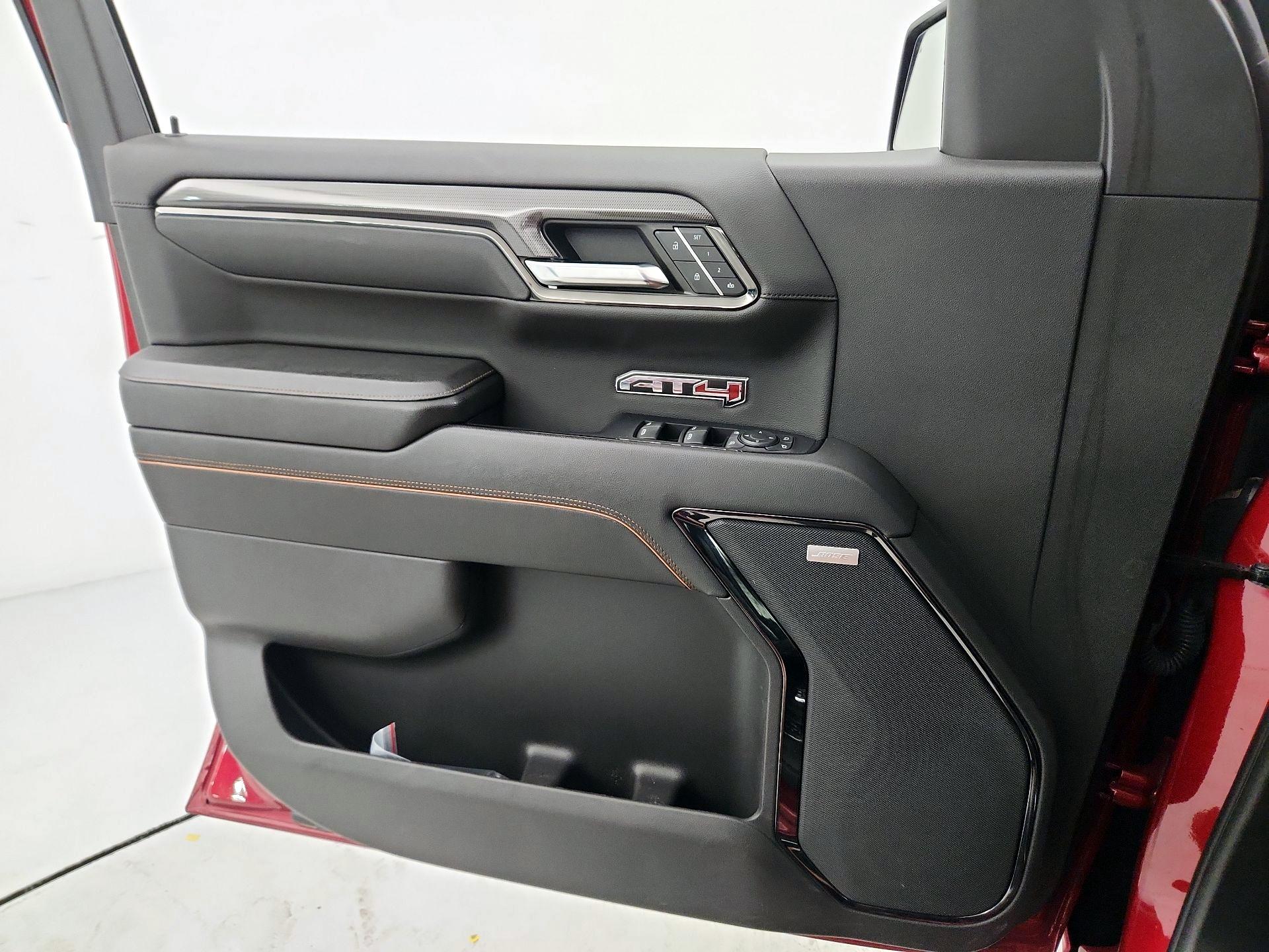 Thumbnail: 2023 GMC Sierra 1500 - 12