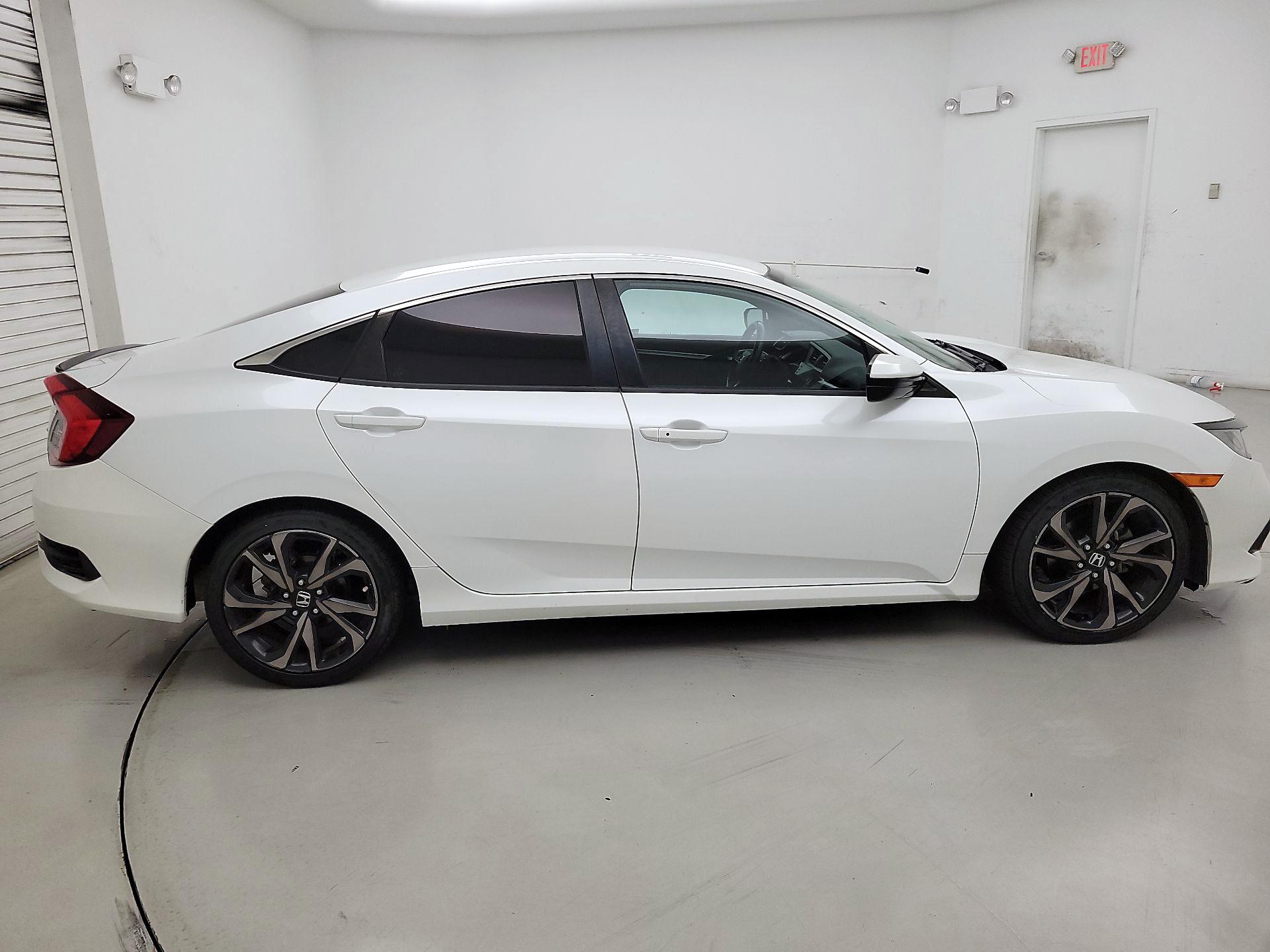 Thumbnail: 2020 Honda Civic - 4