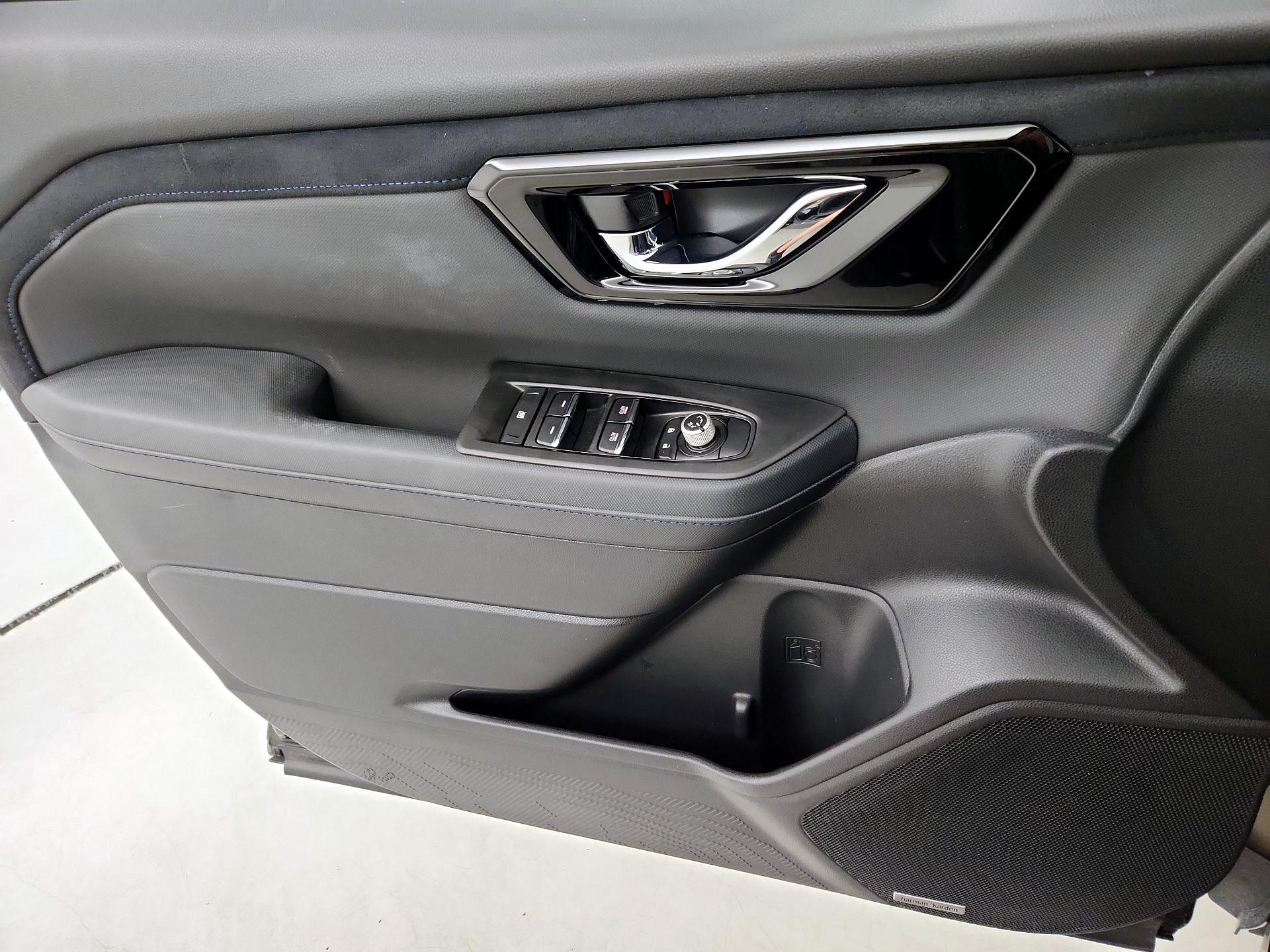 Thumbnail: 2026 Subaru Forester - 12