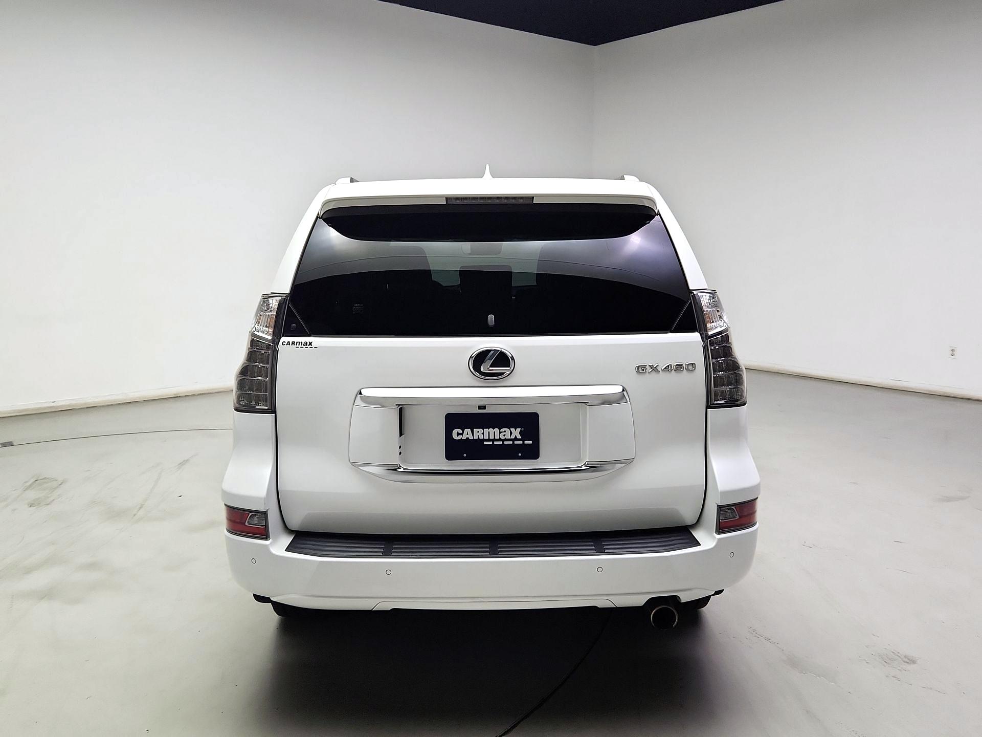 Thumbnail: 2022 Lexus GX - 6