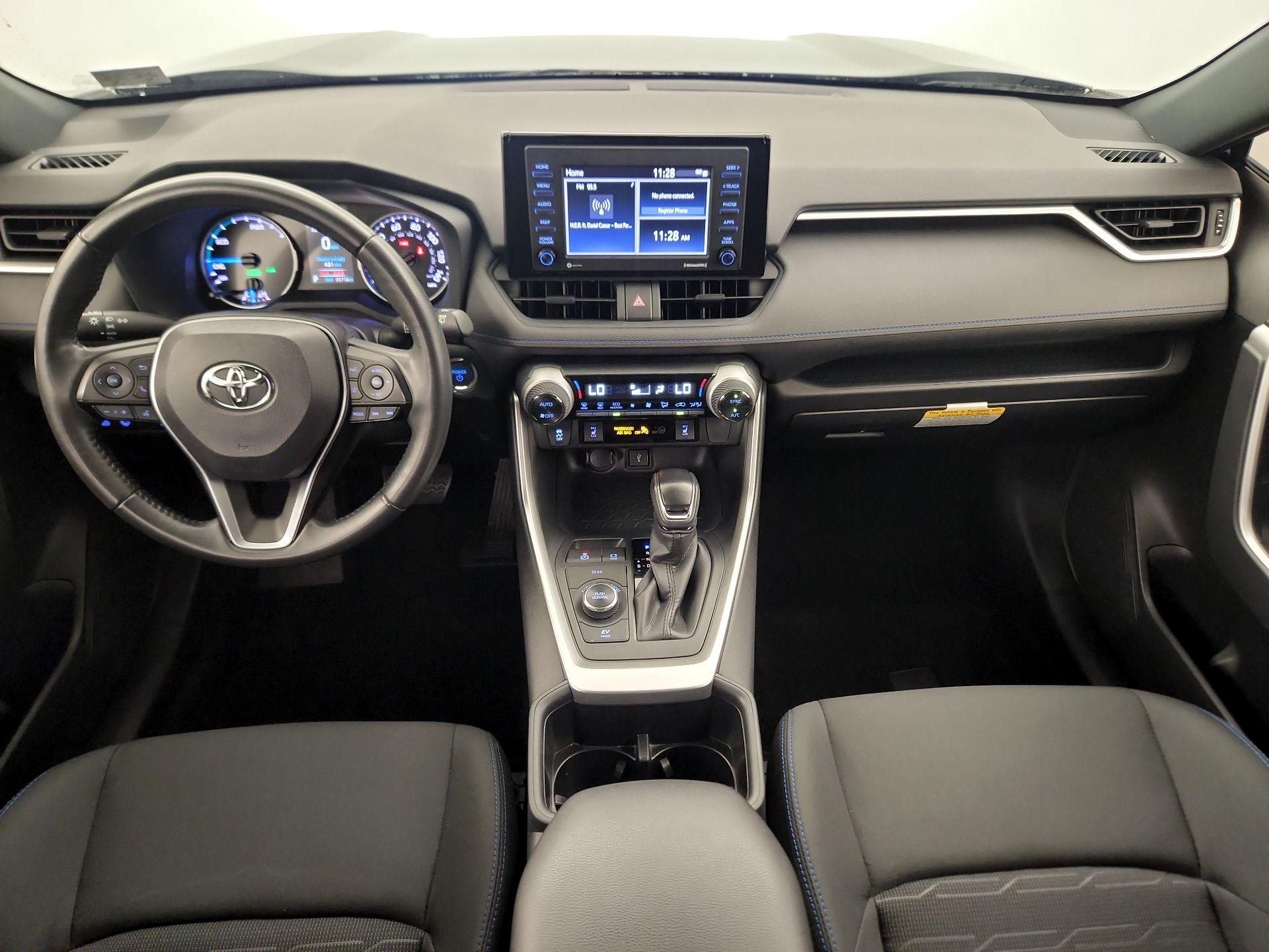 Thumbnail: 2022 Toyota RAV4 - 9
