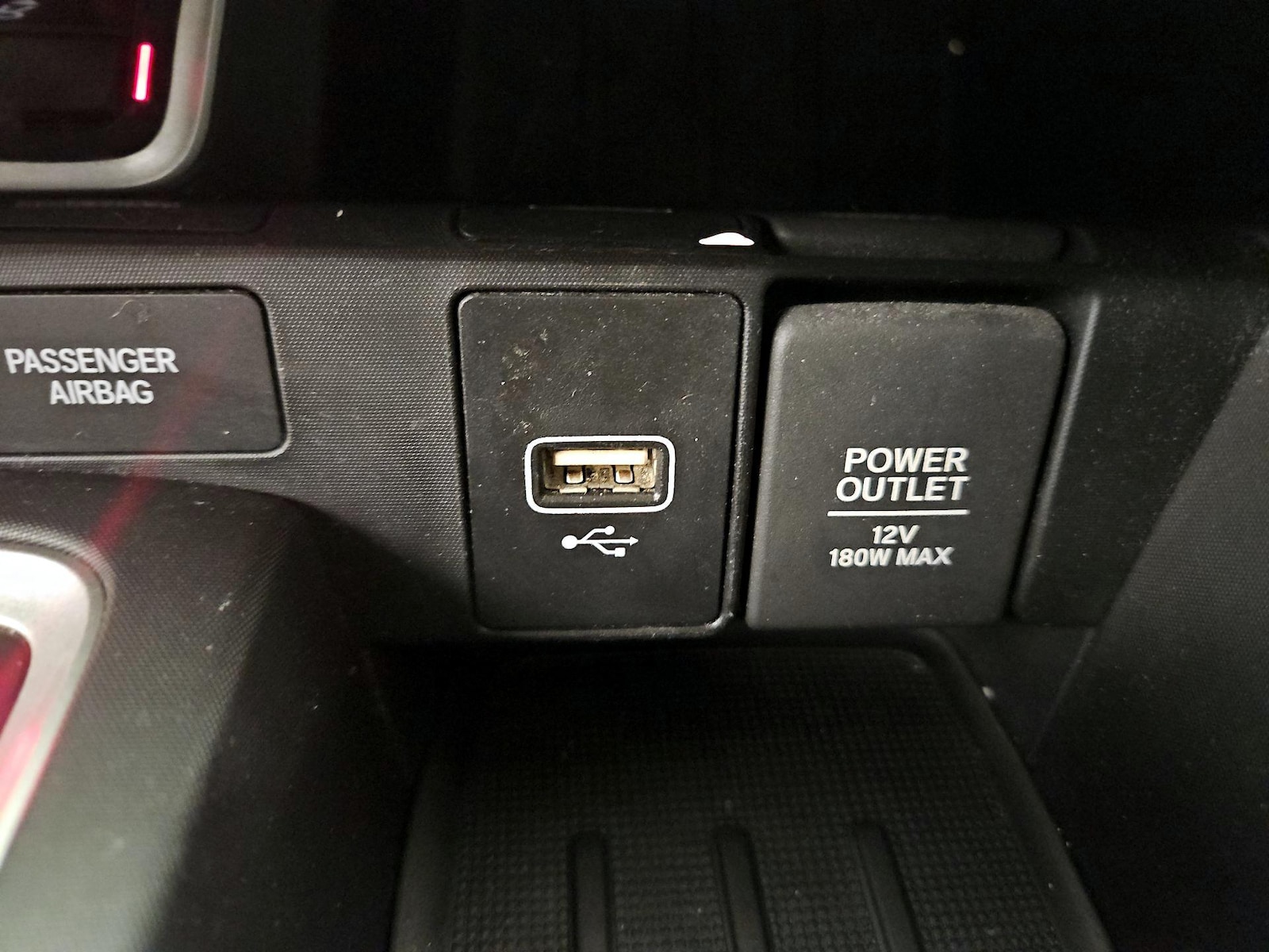 2019 Honda Insight LX - Photo 19