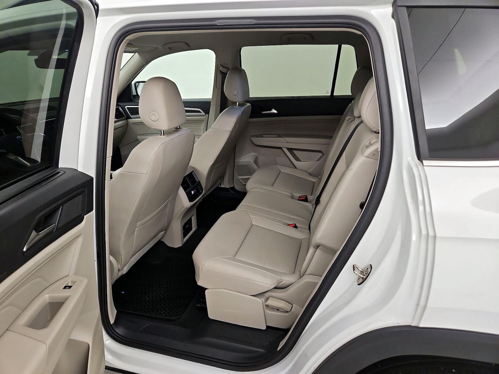 Rear Air Conditioning