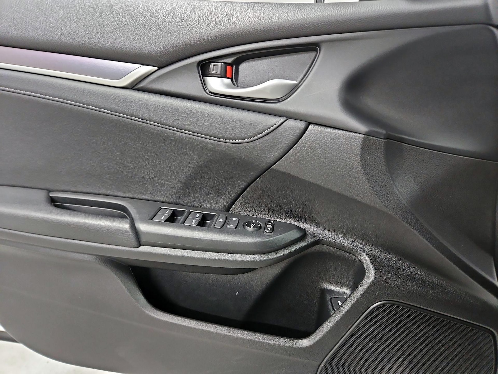2016 Honda Civic Touring - Photo 13