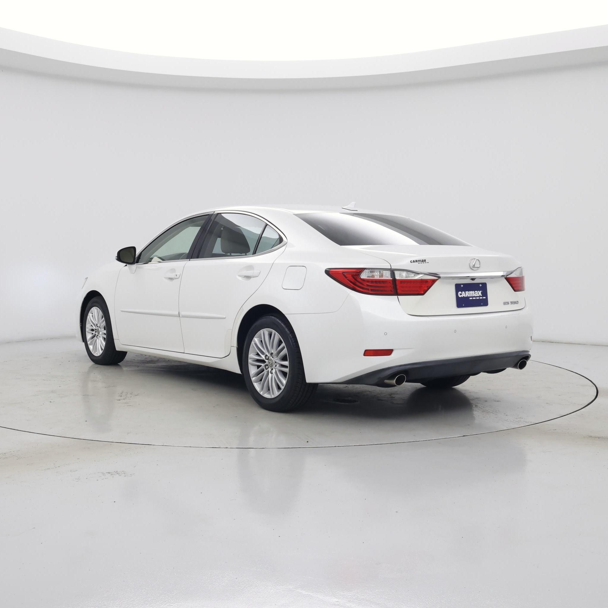 Thumbnail: 2014 Lexus ES - 2