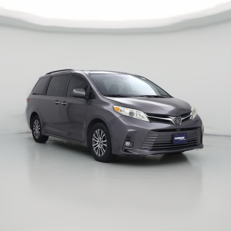 2019 Toyota Sienna XLE