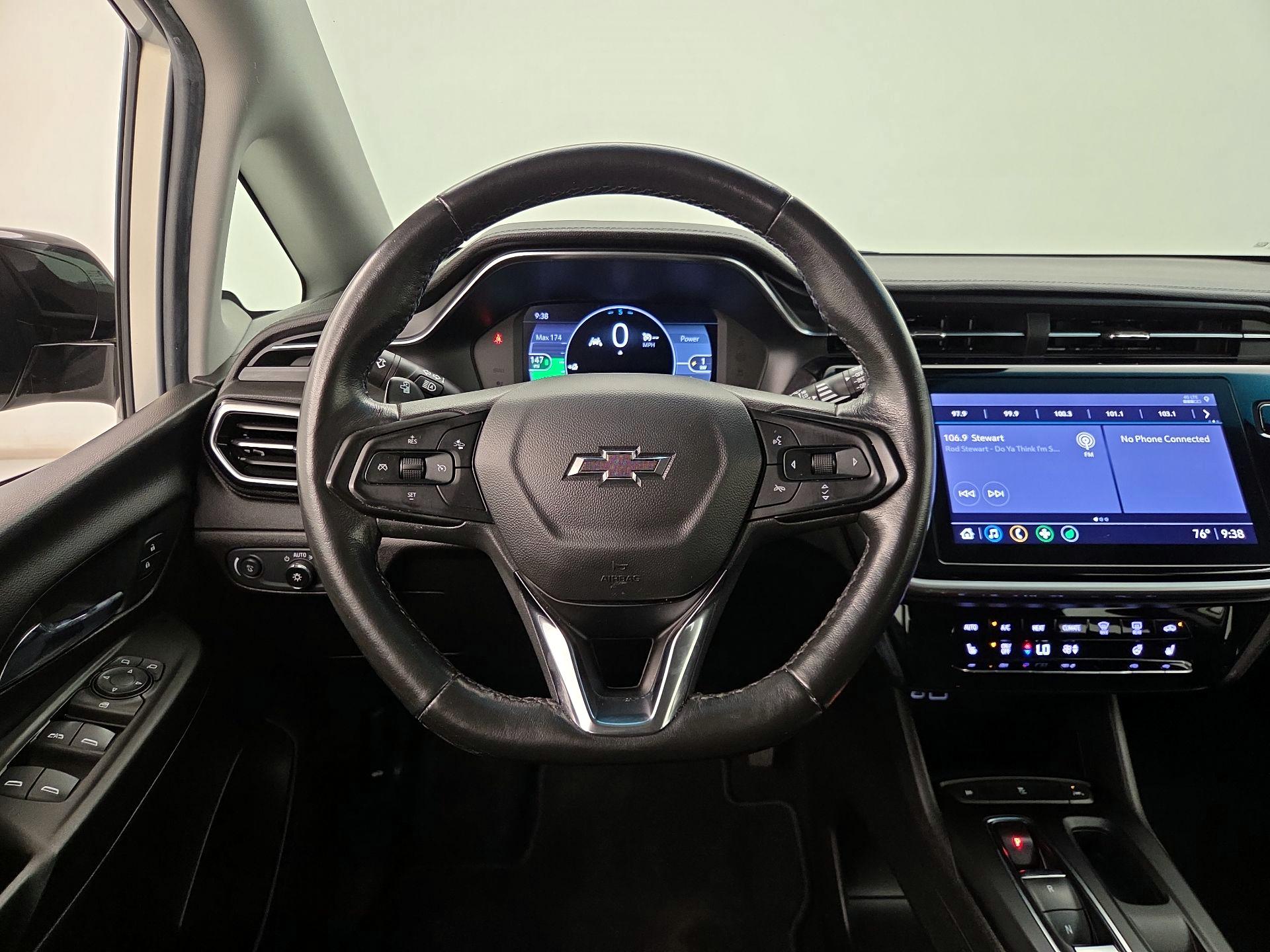 Thumbnail: 2022 Chevrolet Bolt EV - 10