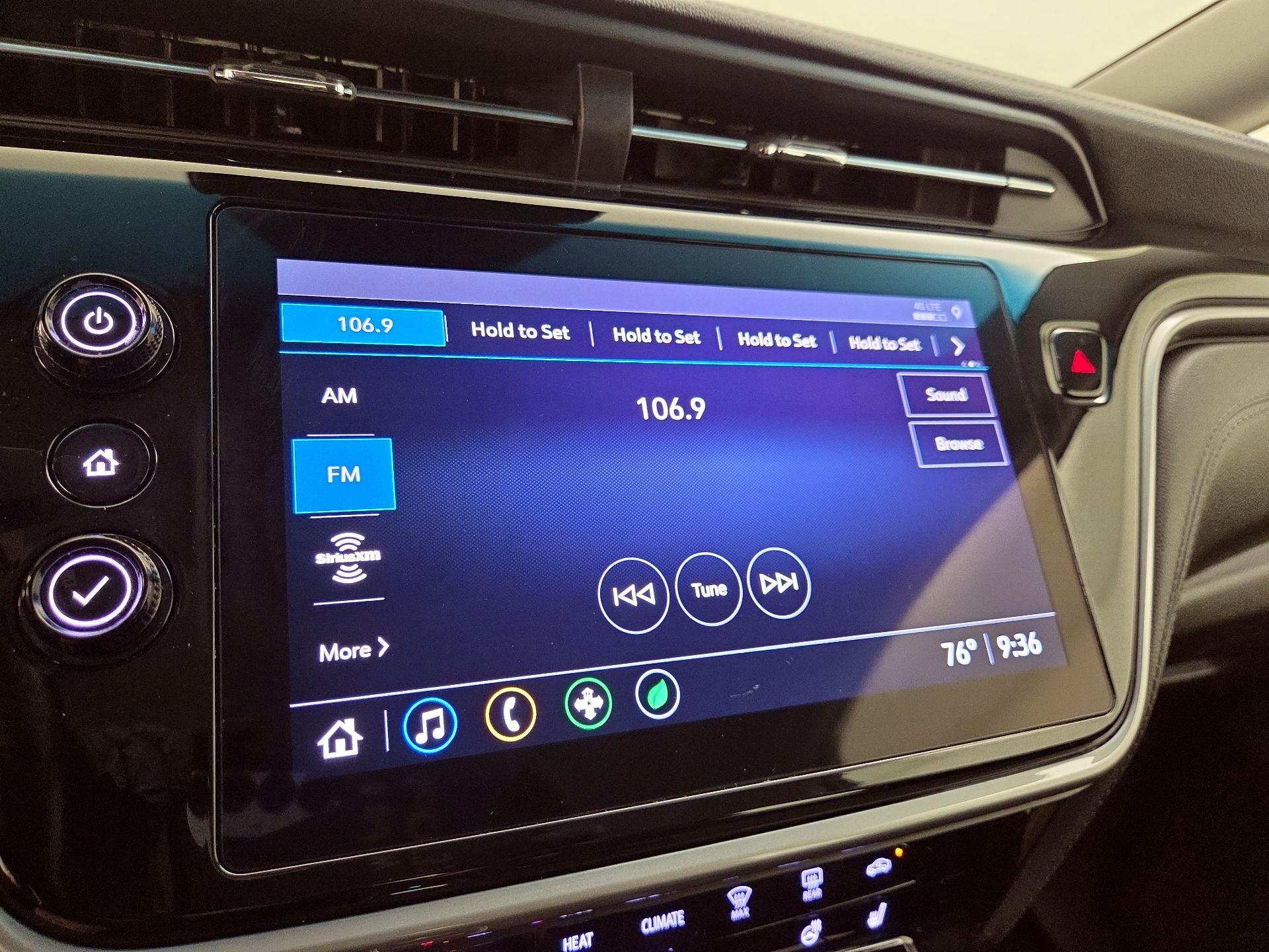 Thumbnail: 2022 Chevrolet Bolt EV - 16
